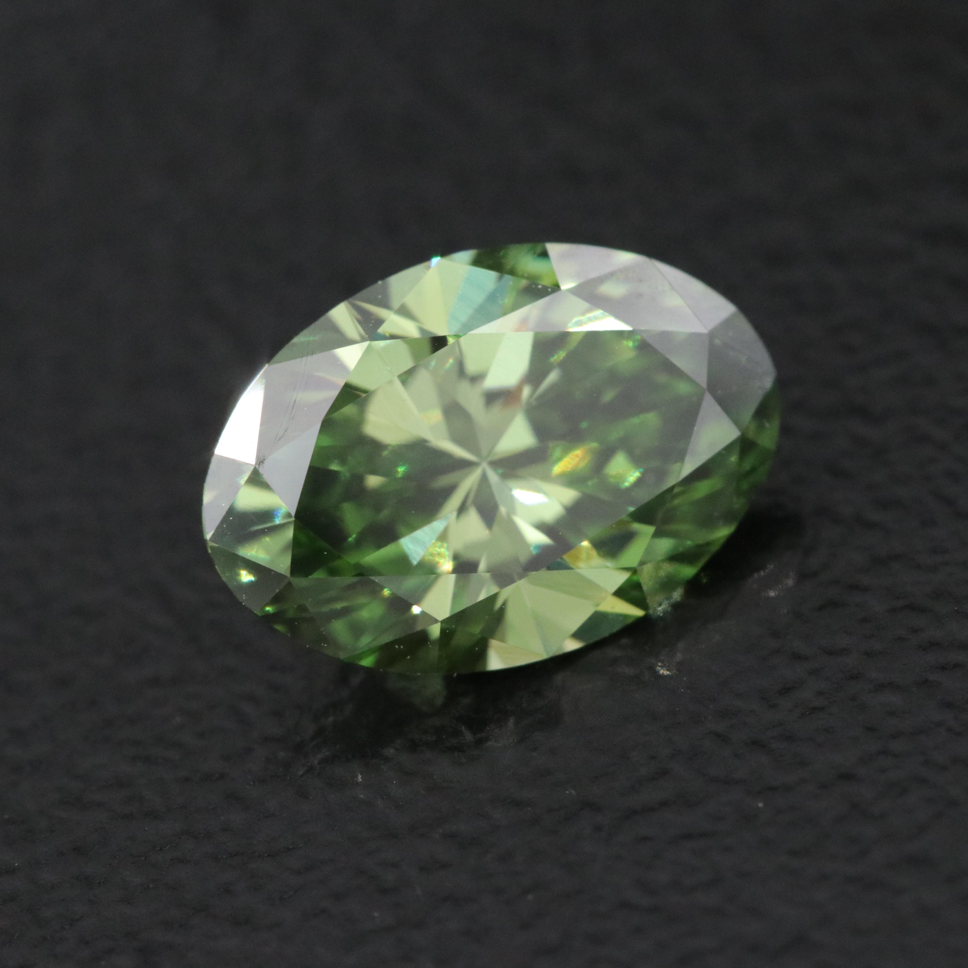 Loose 1.52 CT Lab Grown Fancy Green Diamond with IGI Report