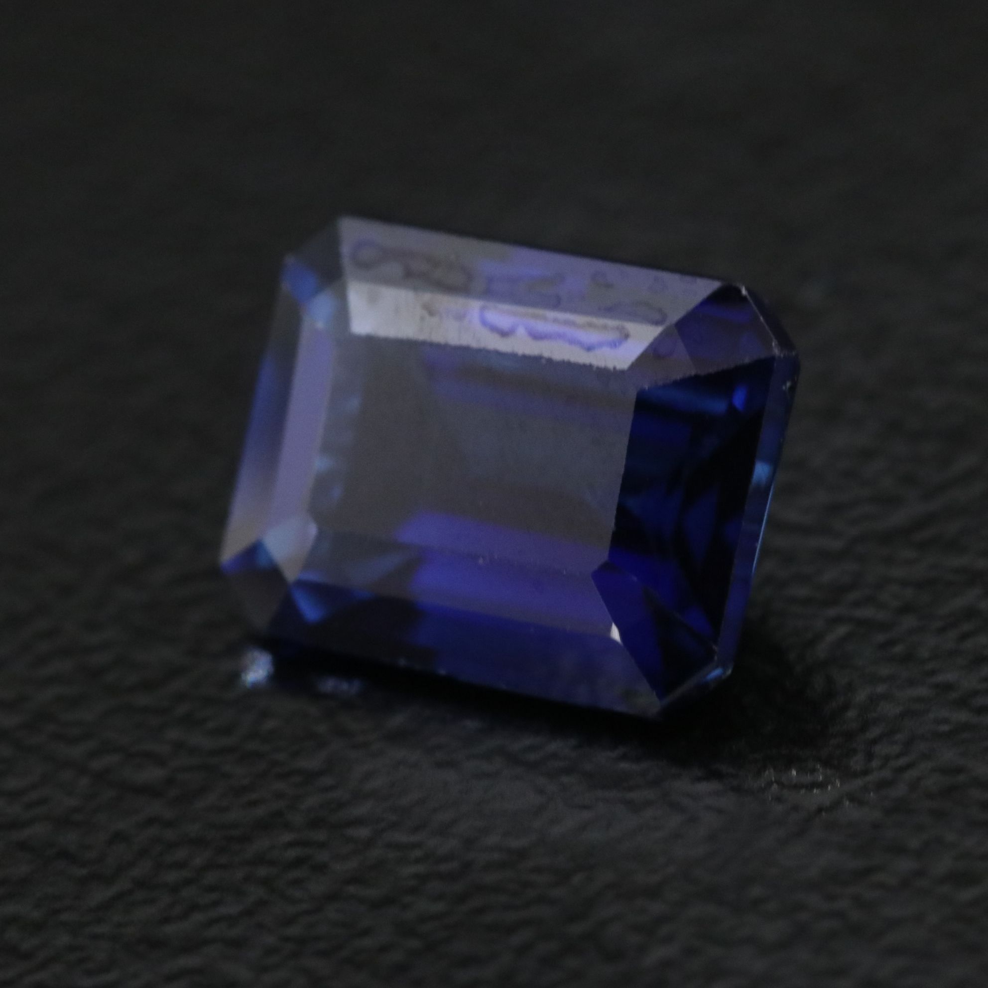 Loose 2.83 CT Lab Grown Sapphire