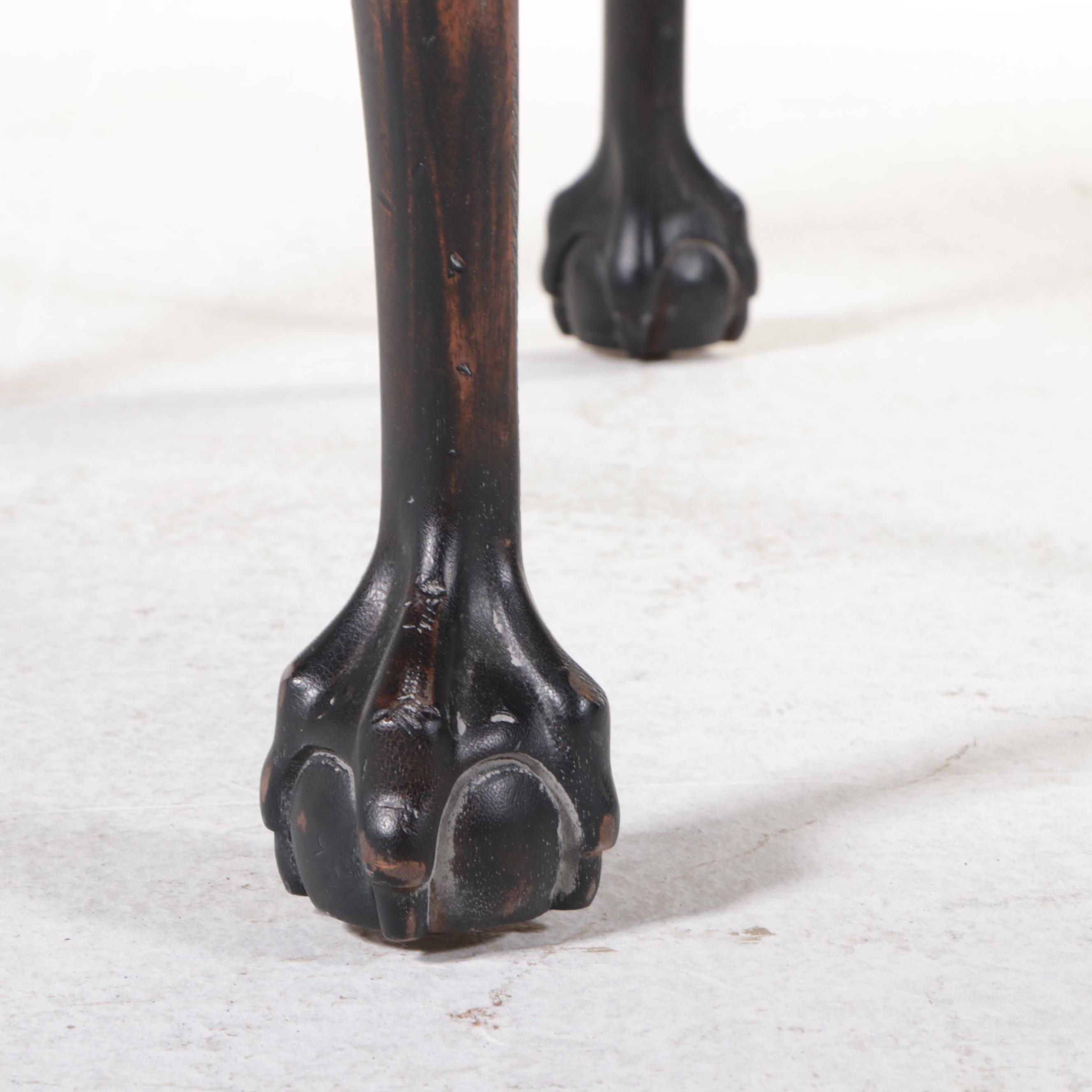 Salem Square Chippendale Style Painted Wood End Table, Late 20th Century