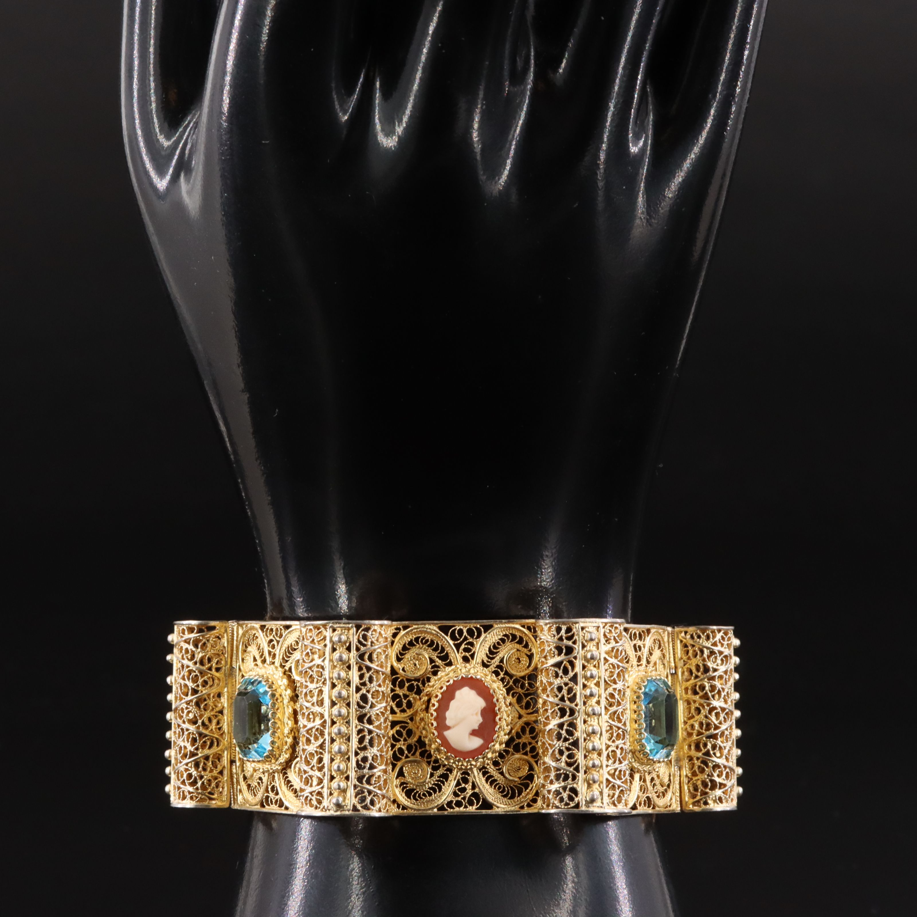 Italian Alioto Adviana Gilt 800 Silver Shell Cameo & Crystal Filigree Bracelet