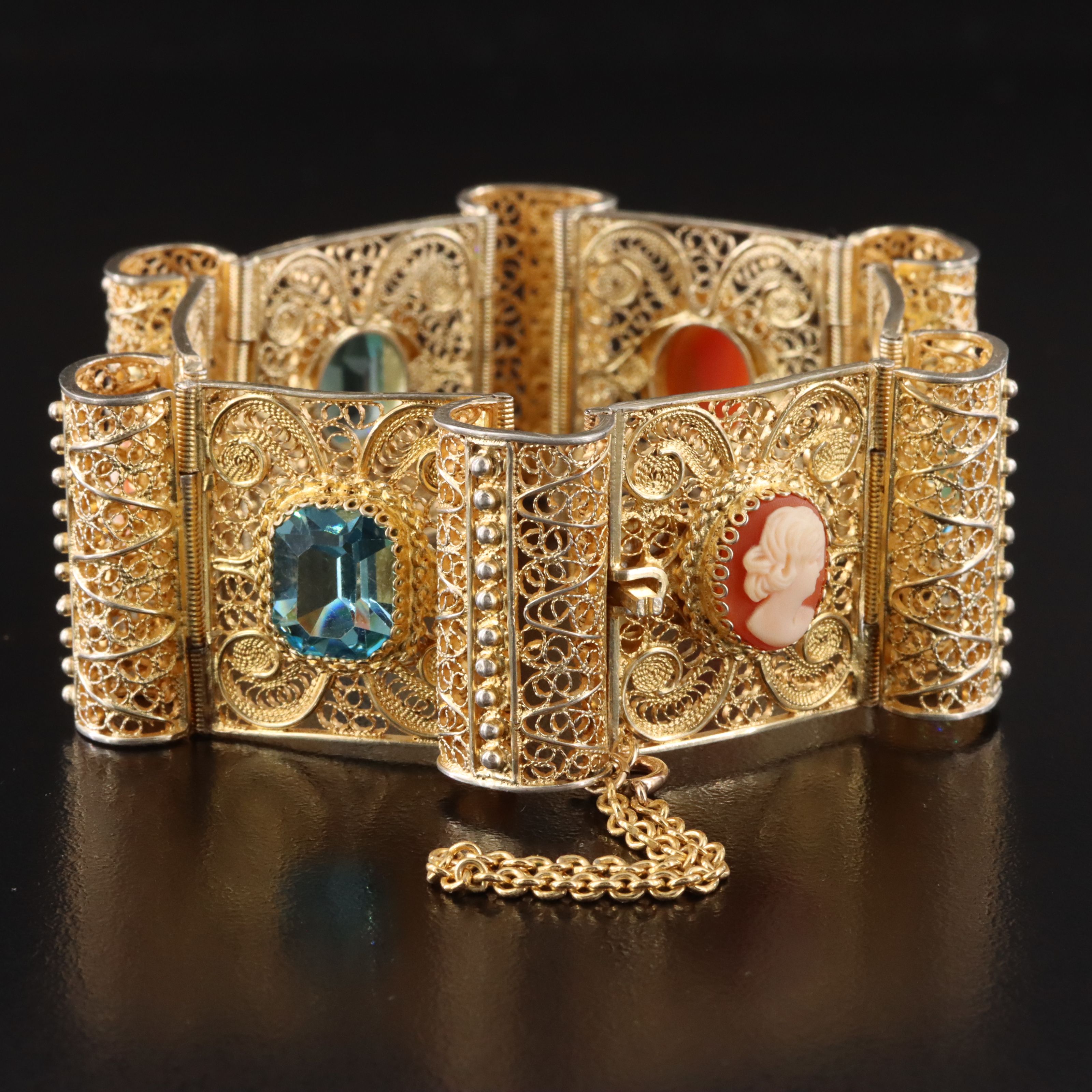 Italian Alioto Adviana Gilt 800 Silver Shell Cameo & Crystal Filigree Bracelet