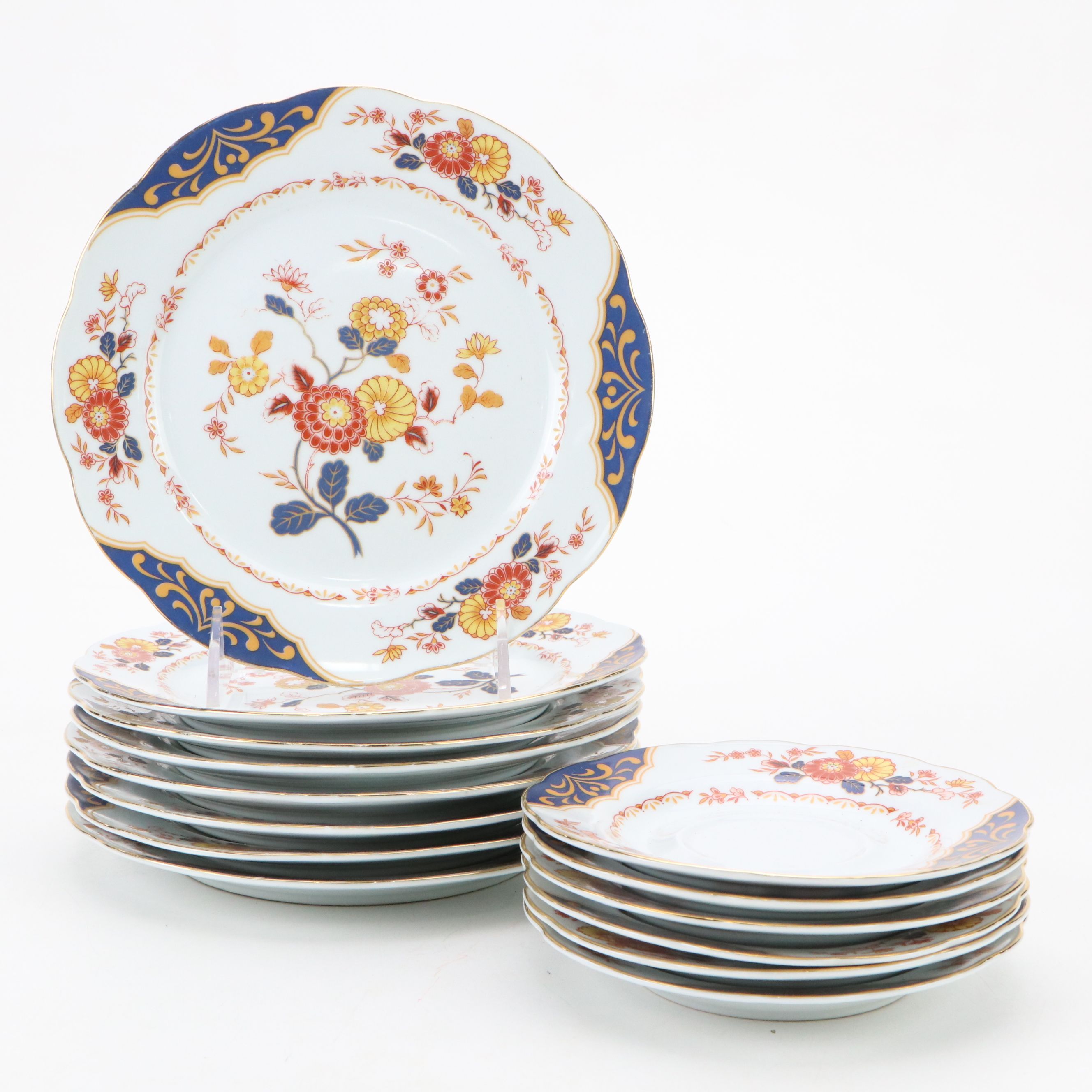 Premiere "Canton Fair" Porcelain Plates with Vibrant Kitchenware Décor