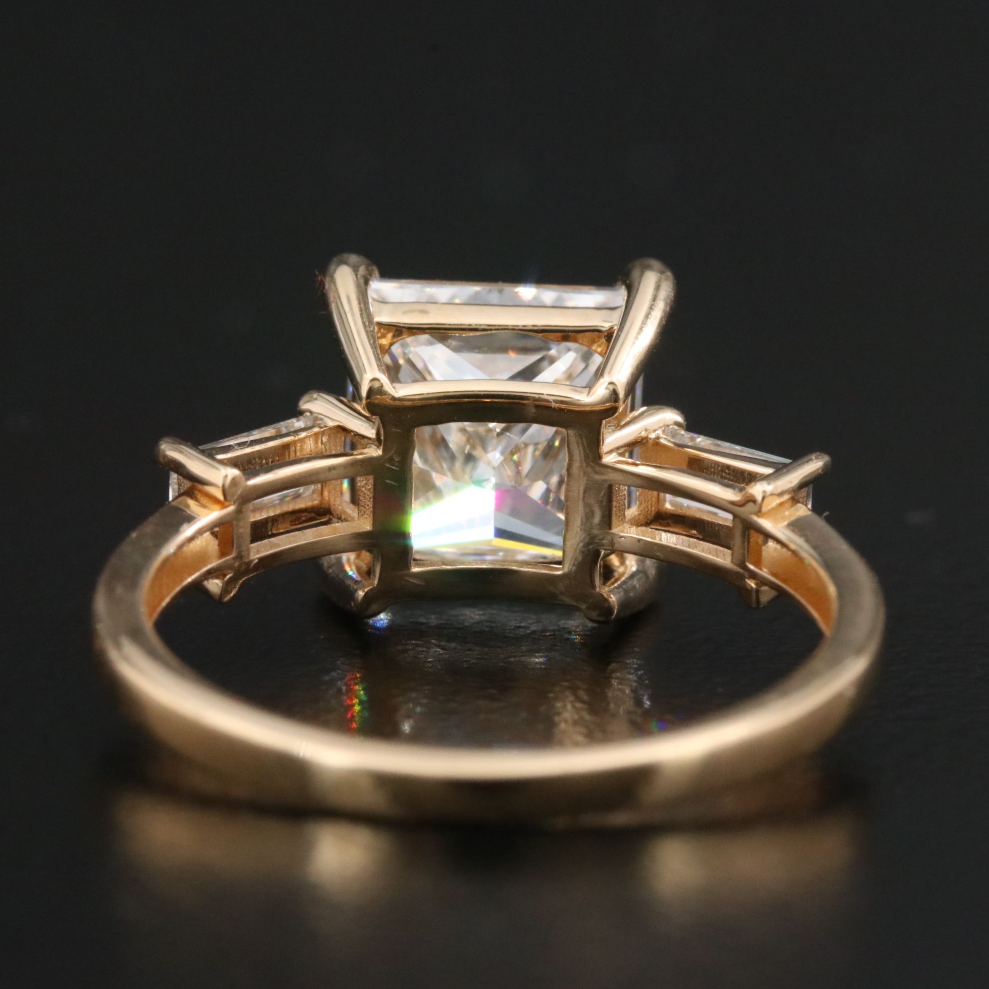 18K 2.94 CTW Lab Grown Diamond Ring with IGI Report