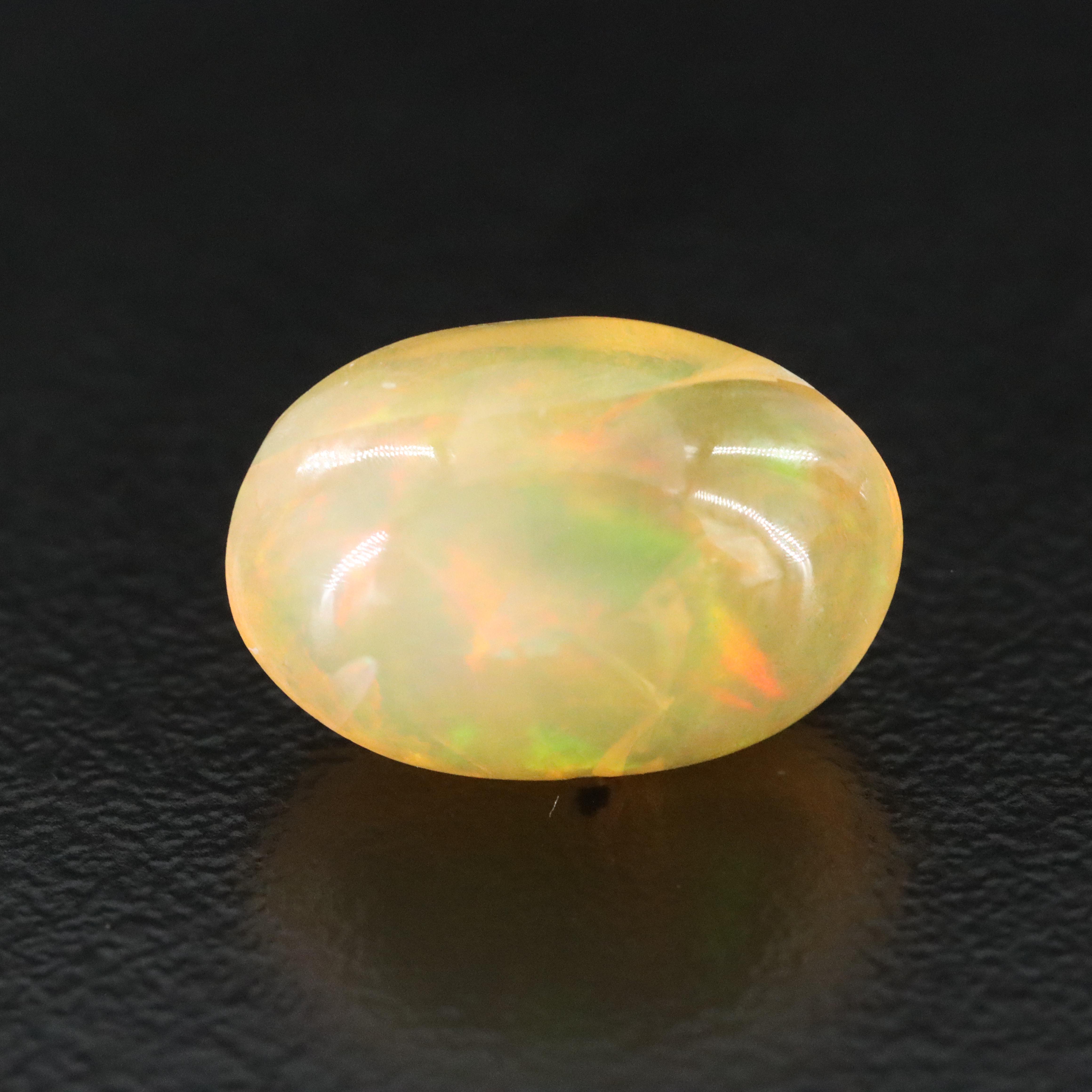 Loose 5.60 CT Opal