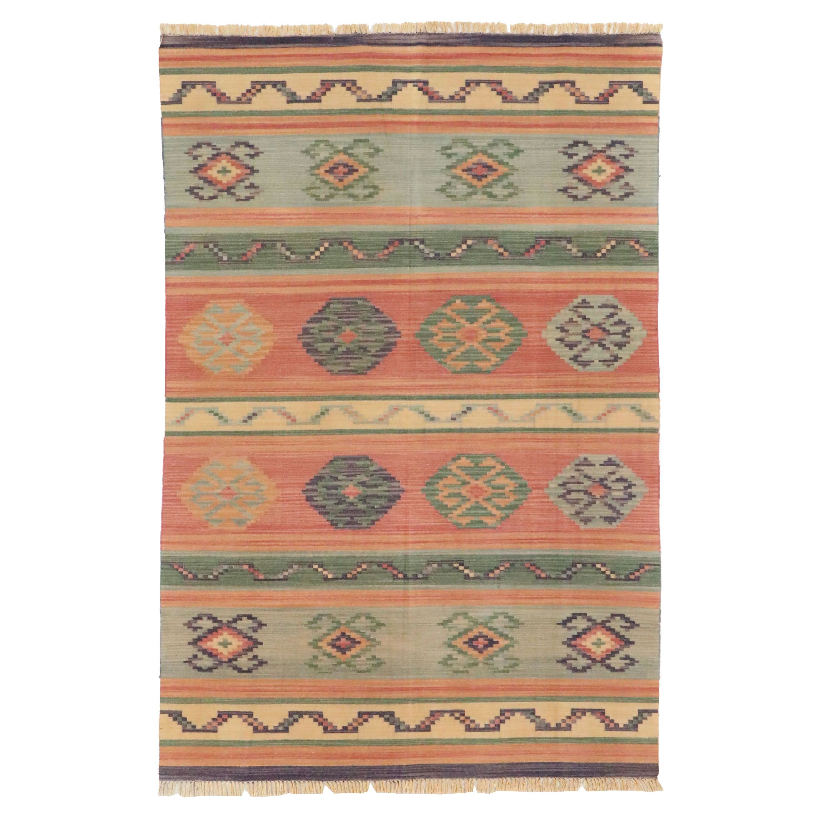 5'11 x 9'1 Handwoven Indian Dhurrie Area Rug