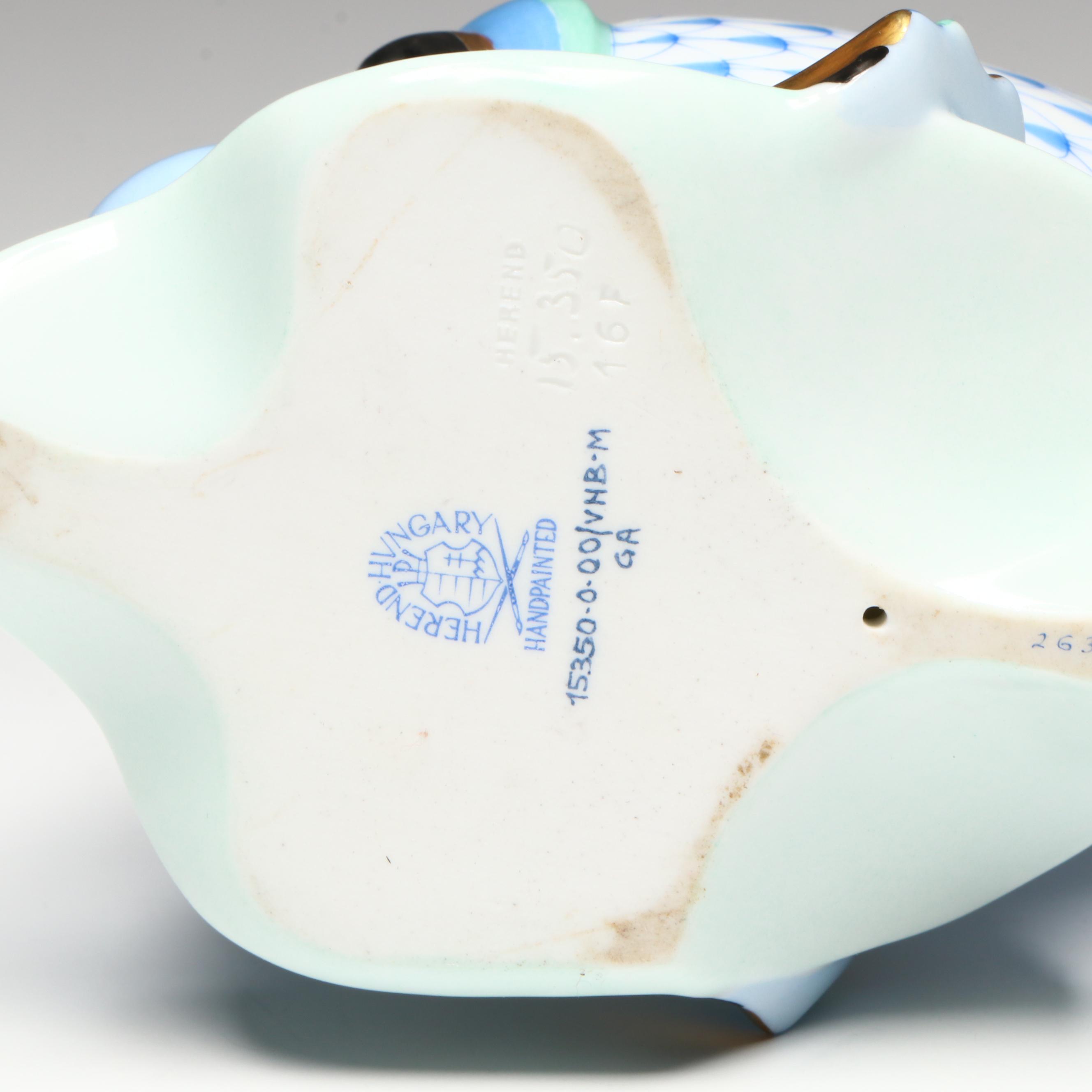 Herend Blush Fishnet with Gold "Koi Fish" Porcelain Figurine