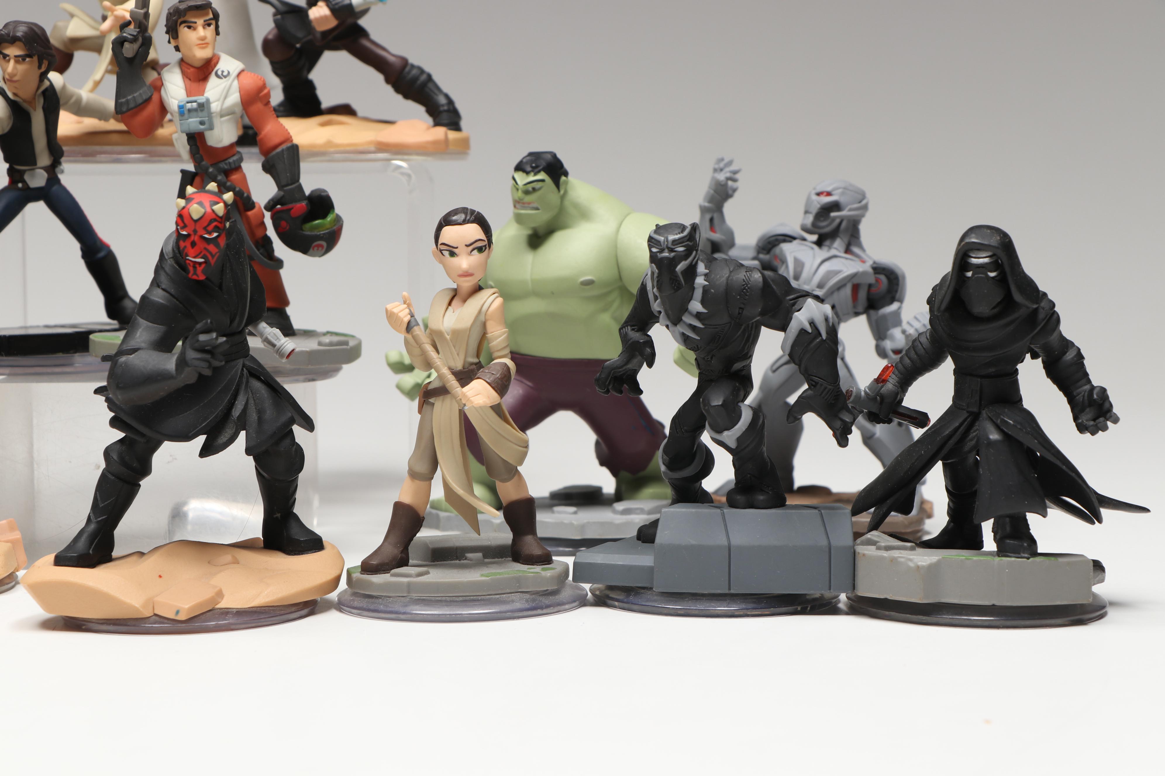 PlayStaion Disney Infinity 3.0 Game with Playable Characters and Other Toys