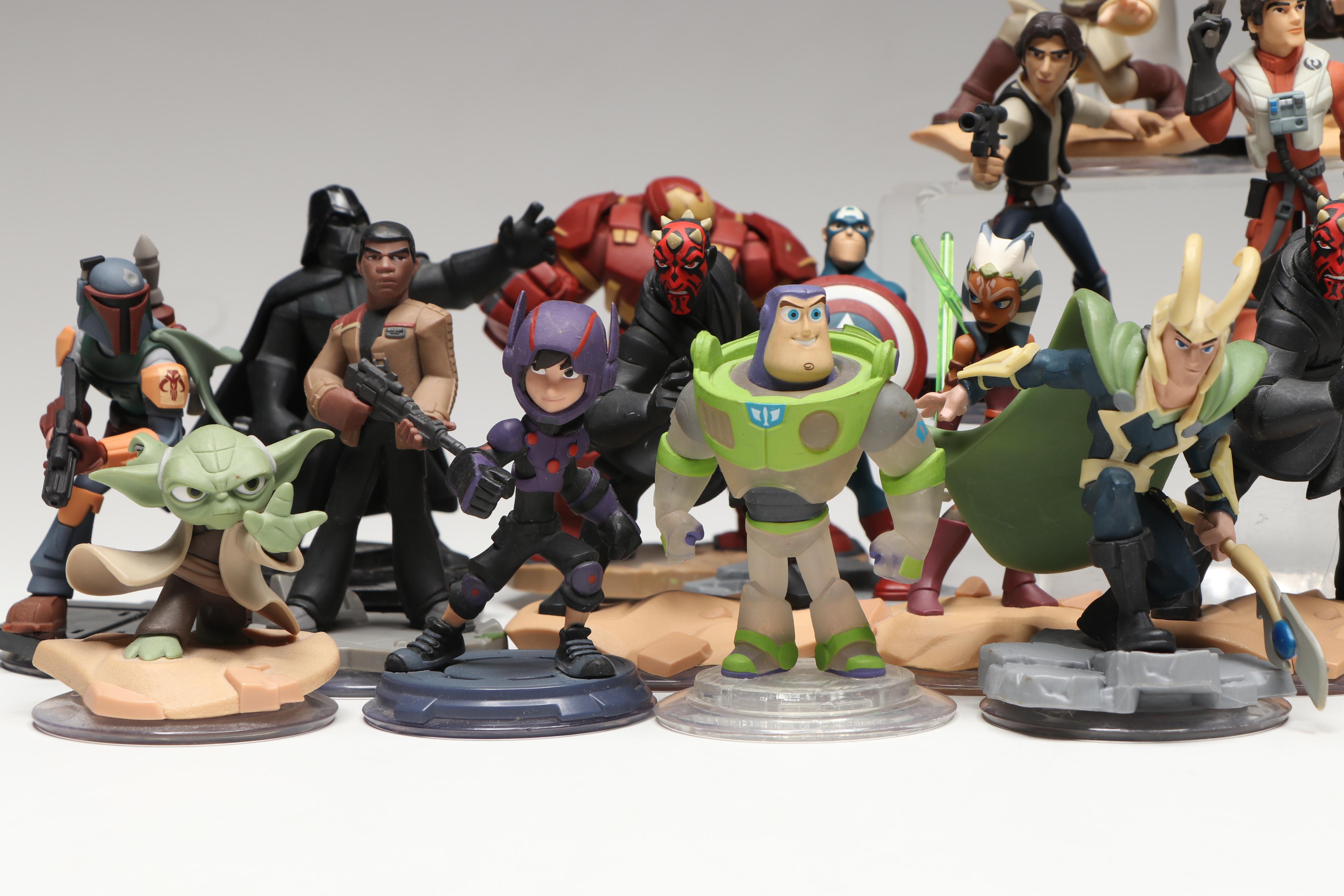 PlayStaion Disney Infinity 3.0 Game with Playable Characters and Other Toys