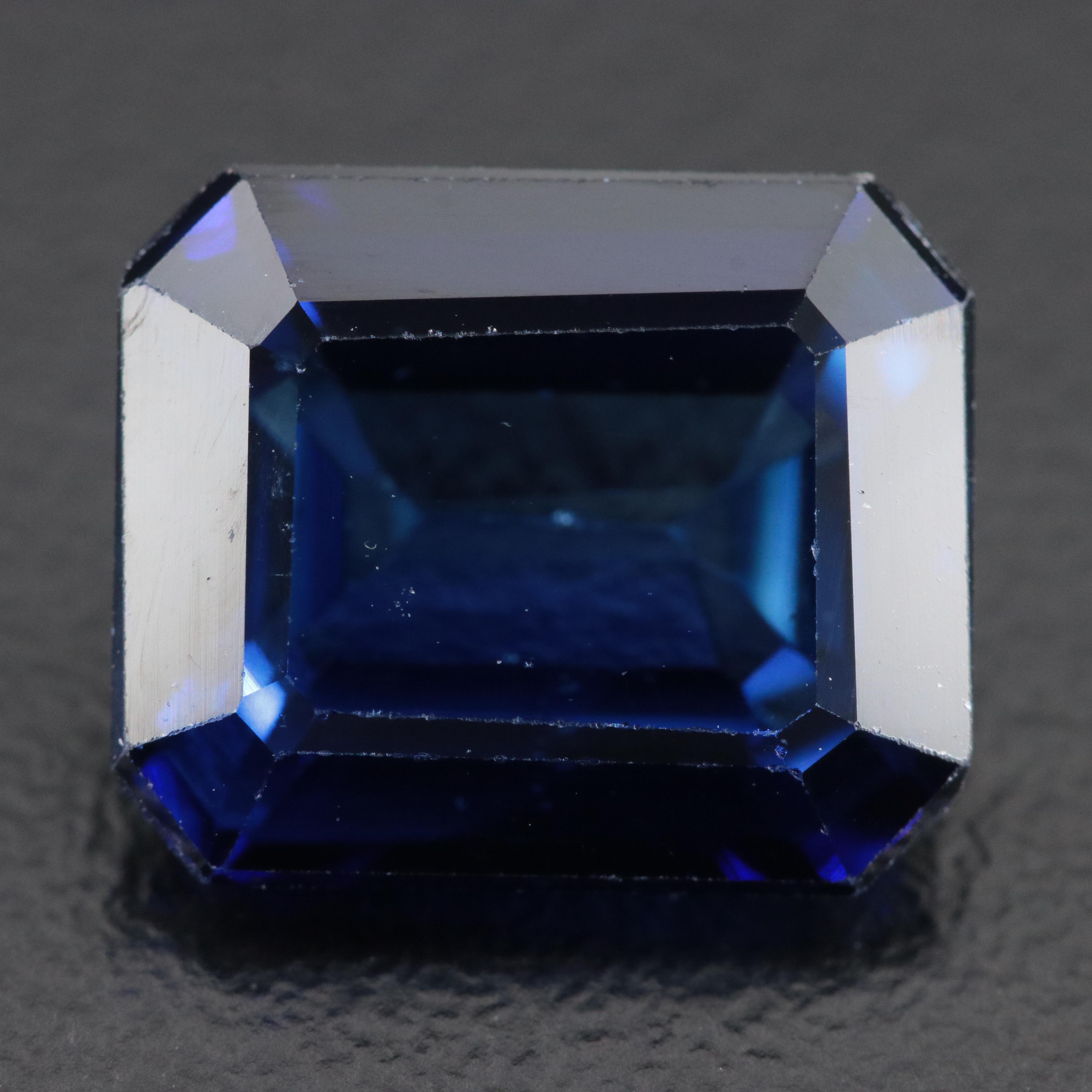 Loose 7.51 CT Lab Grown Sapphire