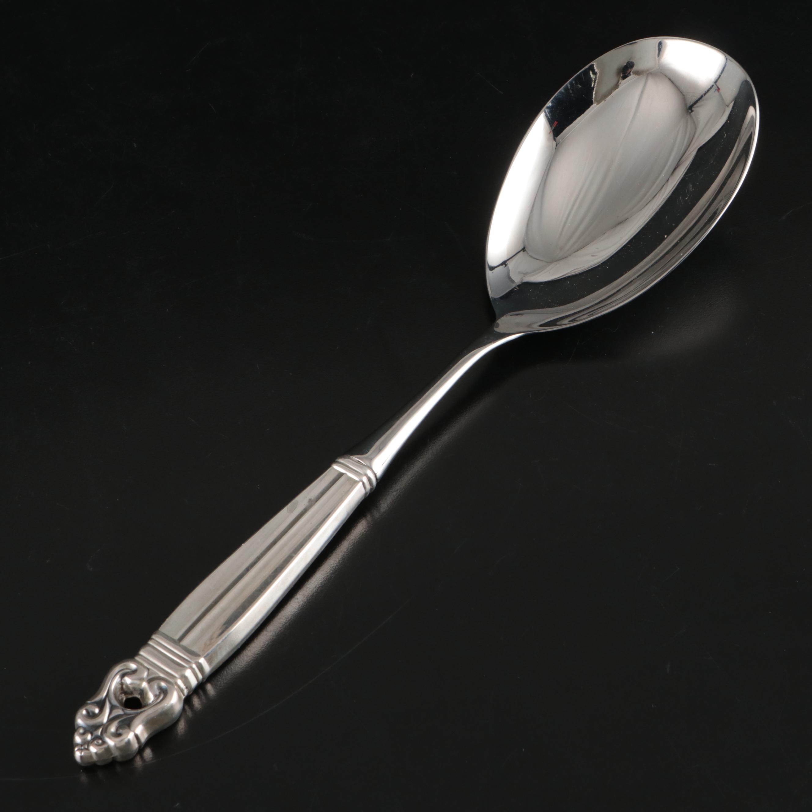 International Silver Co. "Royal Danish" Sterling Silver Handled Casserole Server