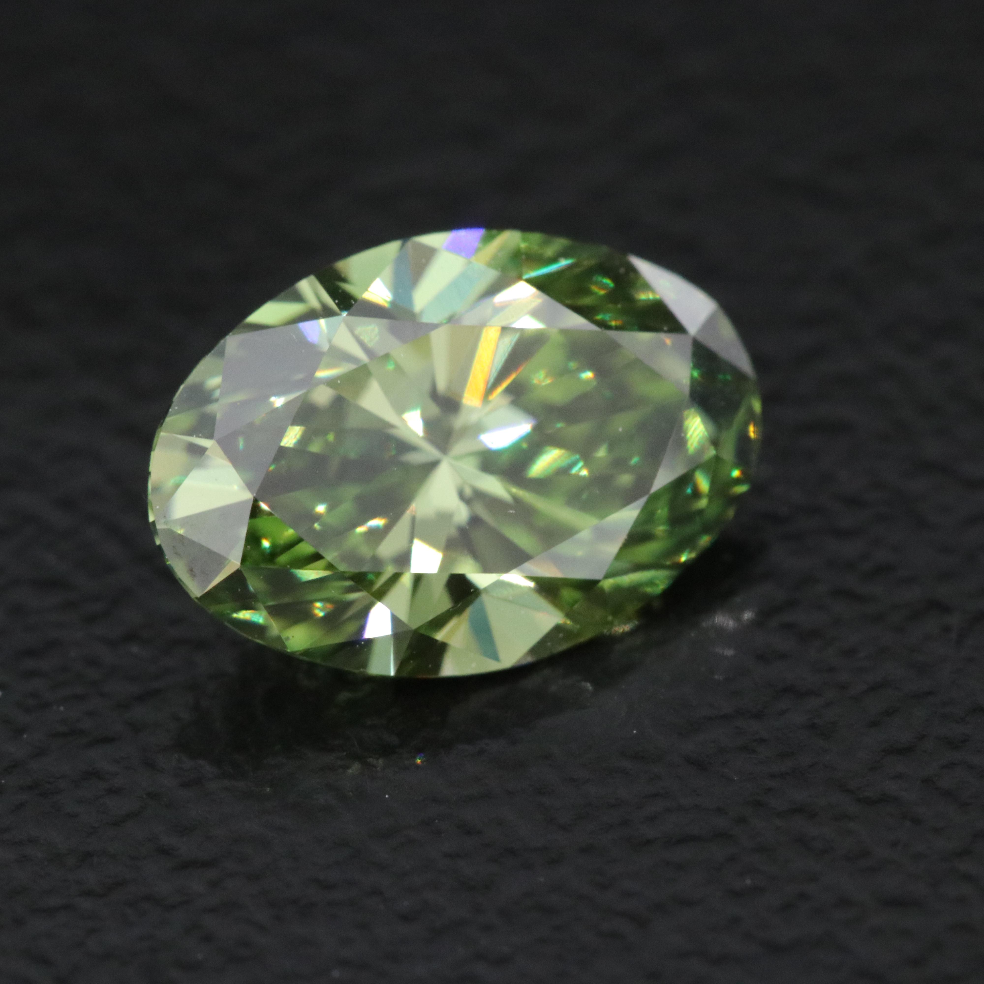 Loose 1.57 CT Fancy Vivid Green Lab Grown Diamond with IGI Report