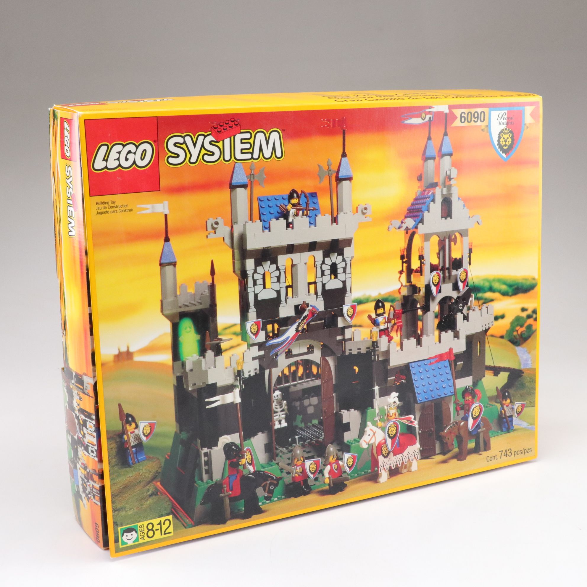 LEGO System "Royal Knights Castle" and "Majisto's Tower" Build Sets, 1990s