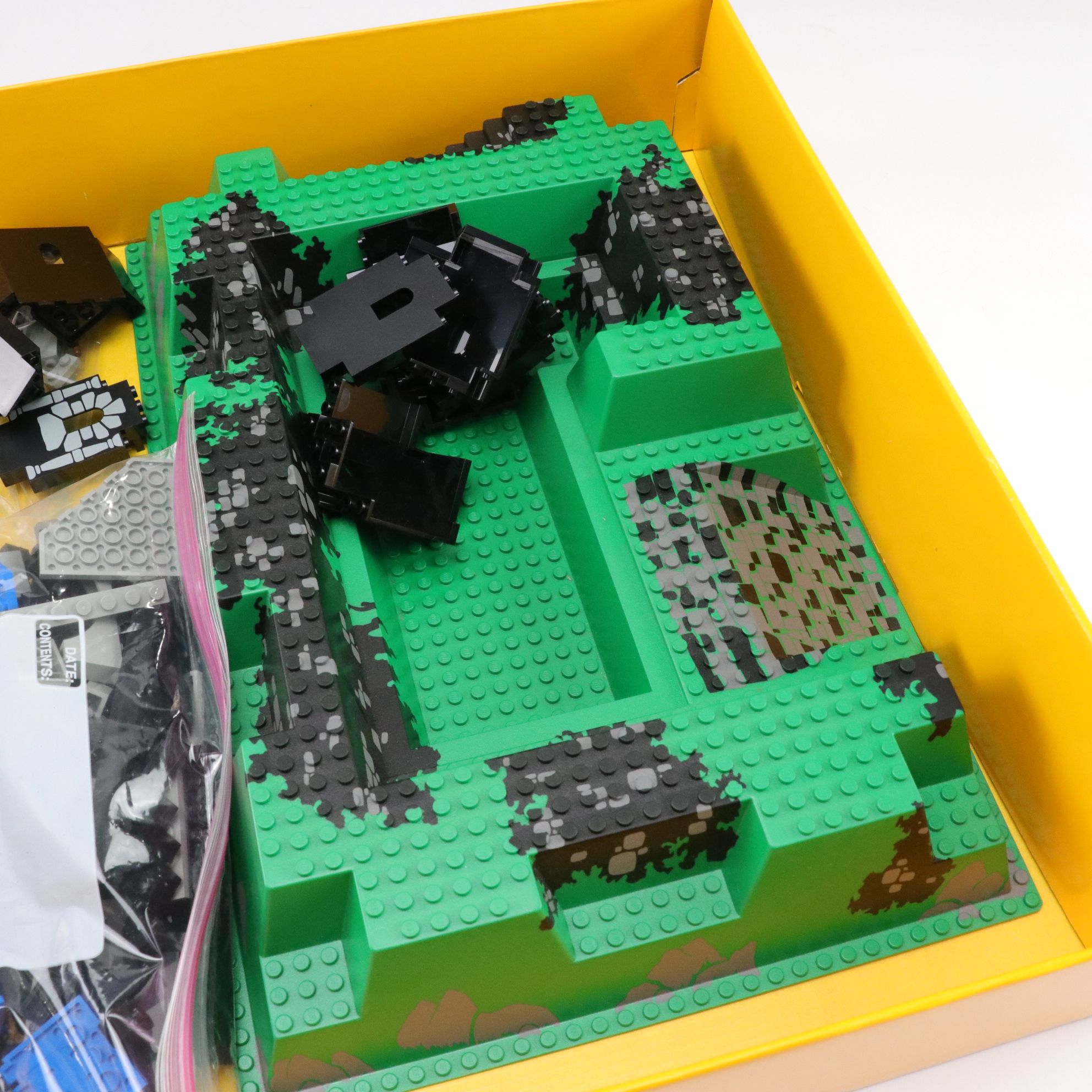 LEGO System "Royal Knights Castle" and "Majisto's Tower" Build Sets, 1990s