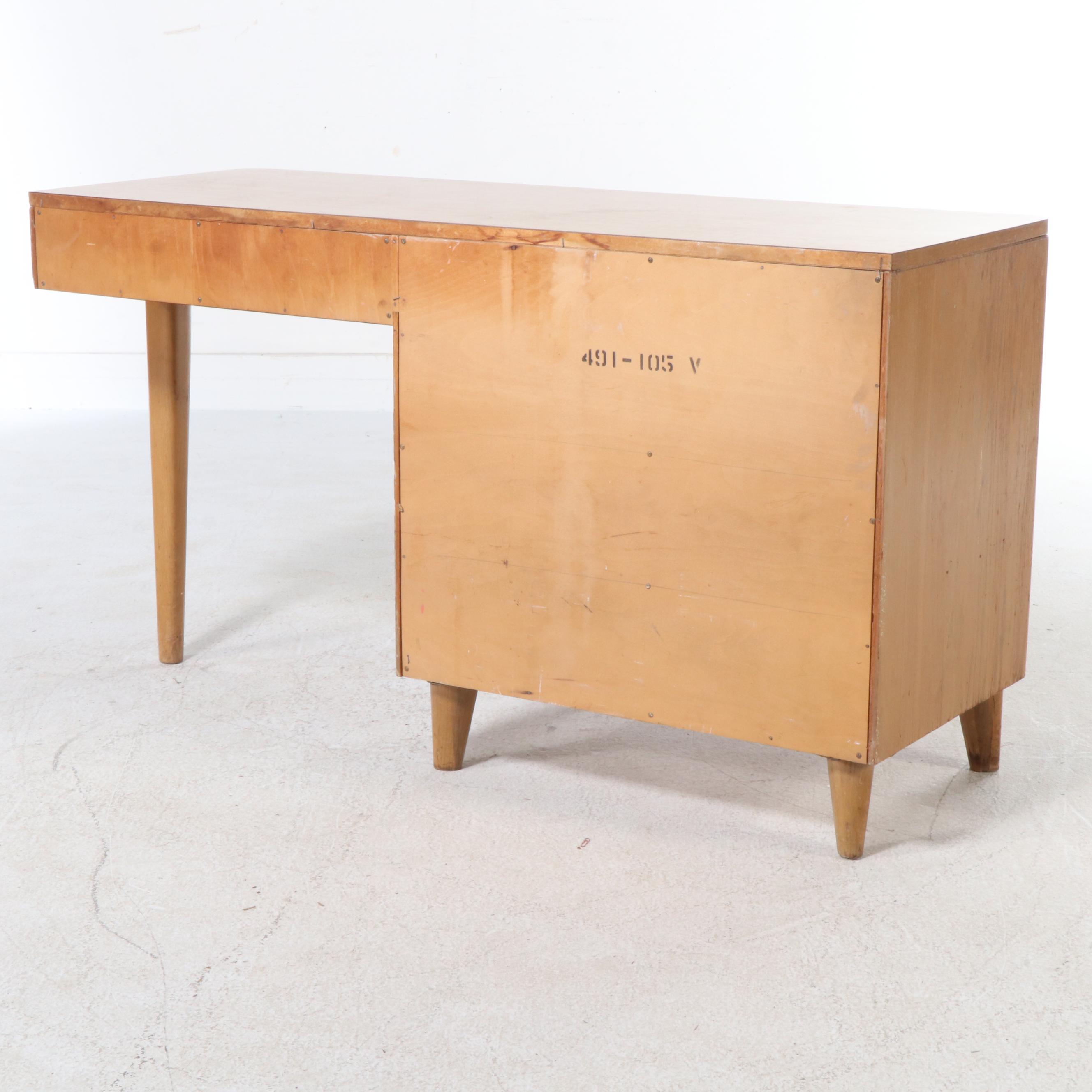 Huntington Chair Corporation Mid Century Modern Style Maple Desk and Chair