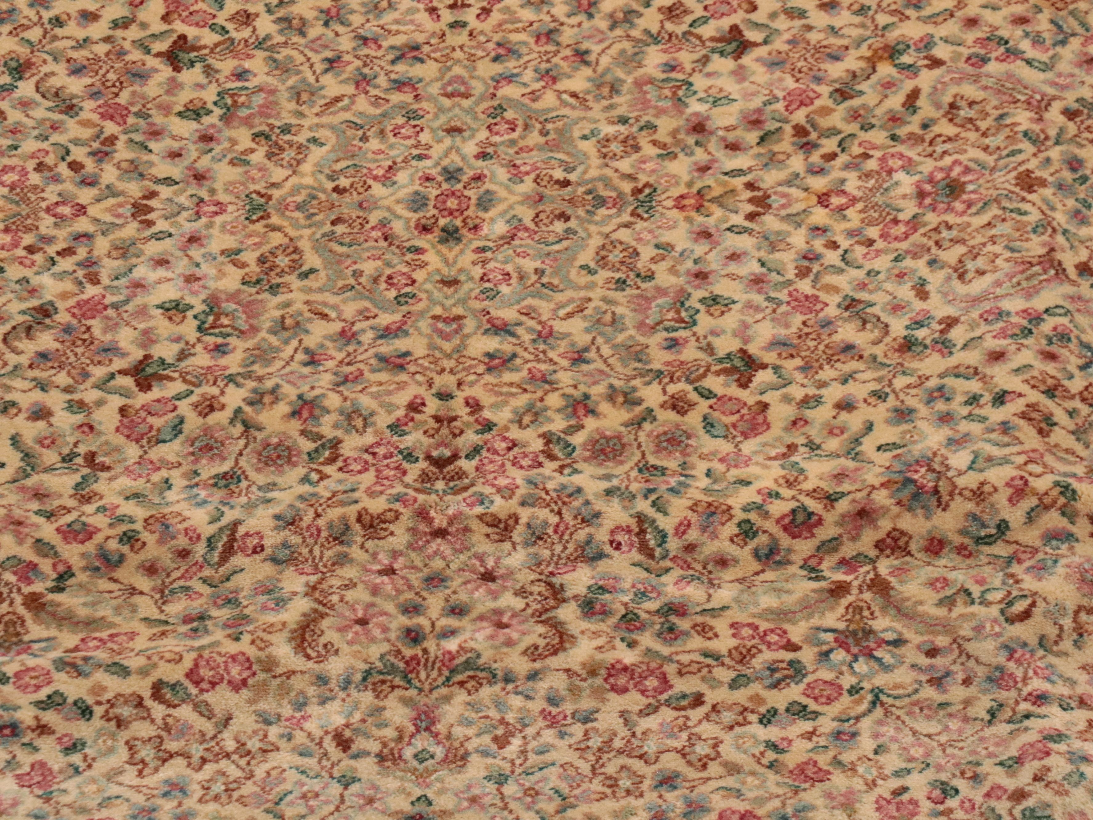 11'4 x 16'4 Machine Made Karastan "Kirman" Room Sized Rug