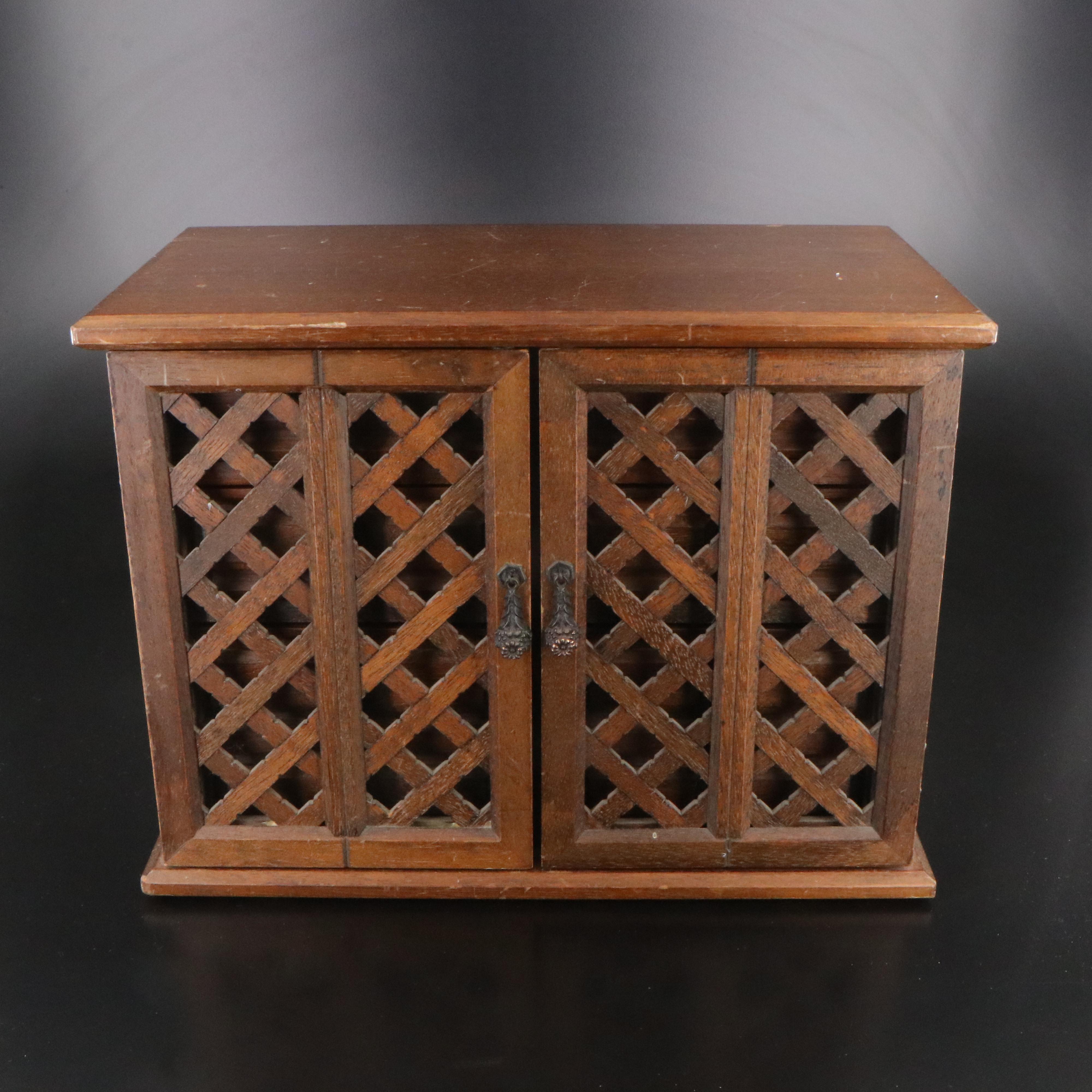 Uncommon Discoveries: Jewelry Collection