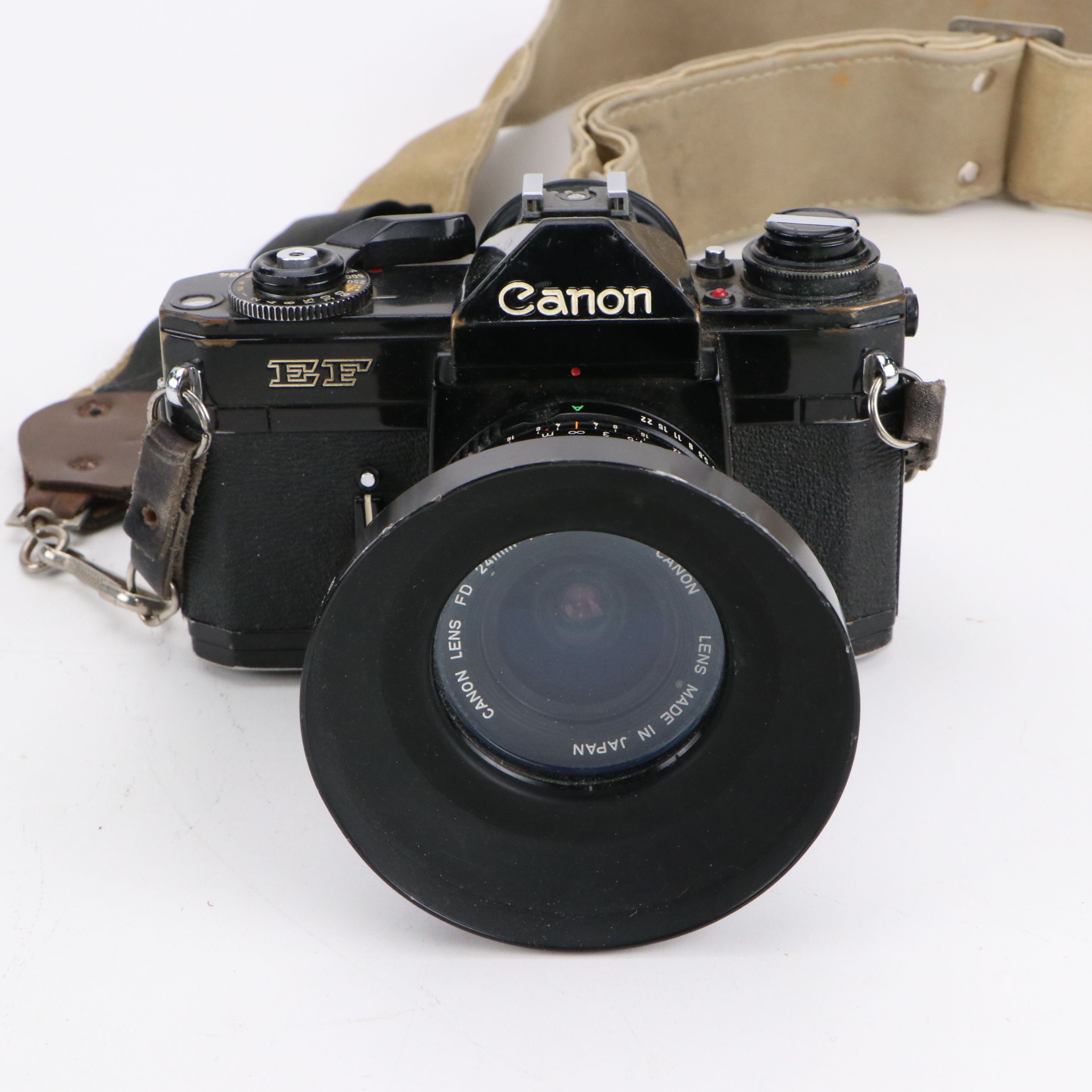 Canon EP and Argus Still Cameras with Sunpak Thyristor and More Accessories