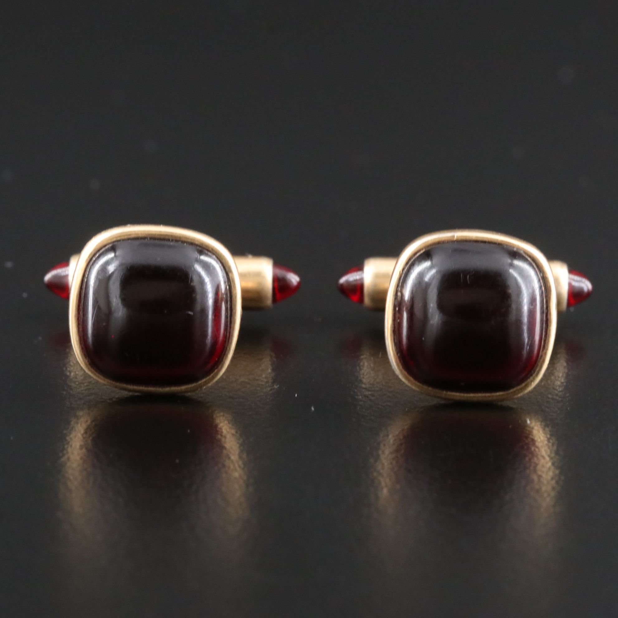 Krementz Cufflinks and Tie Bar with 10K Diamond and Garnet Lion's Head