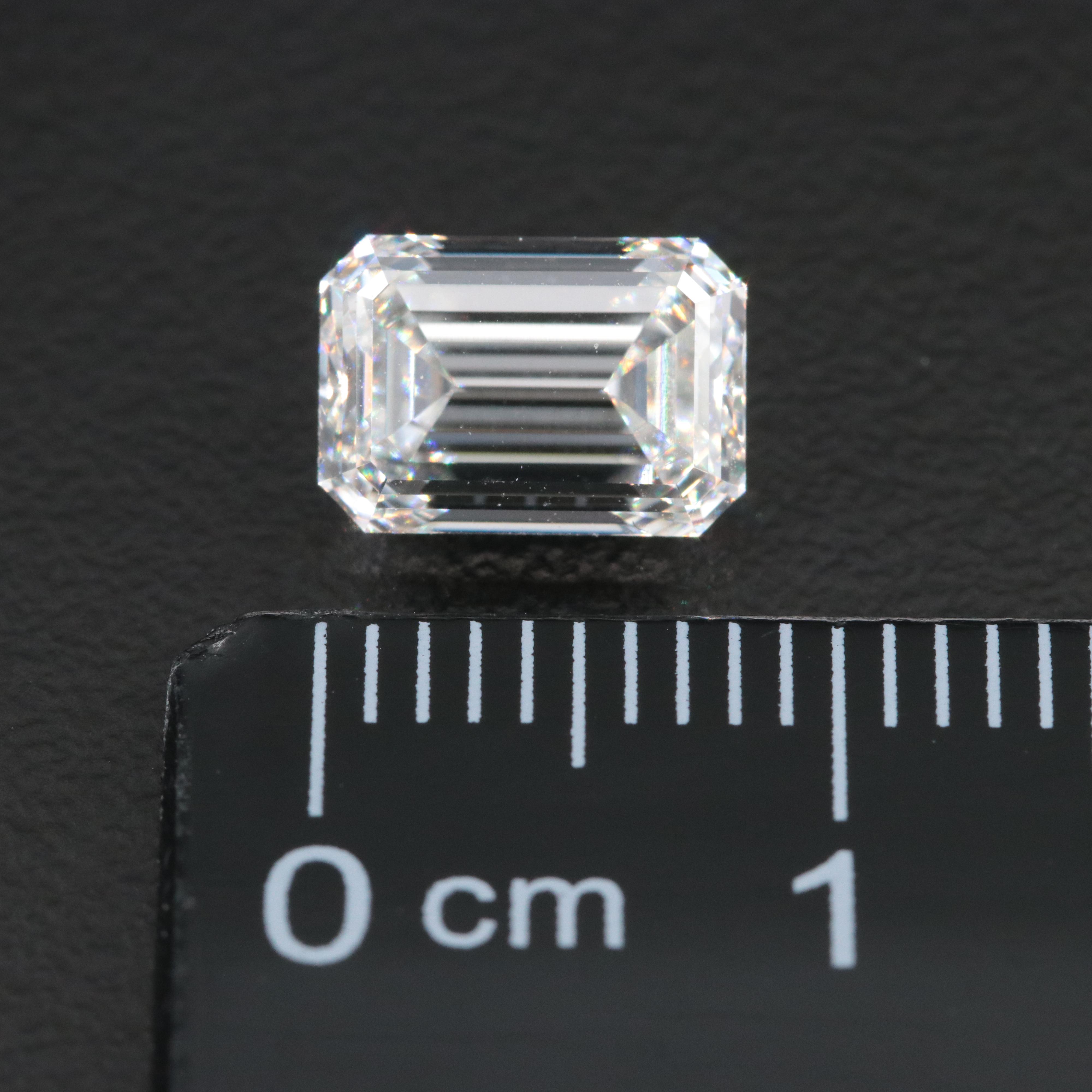 Loose 2.01 CT Lab Grown Diamond with IGI Report