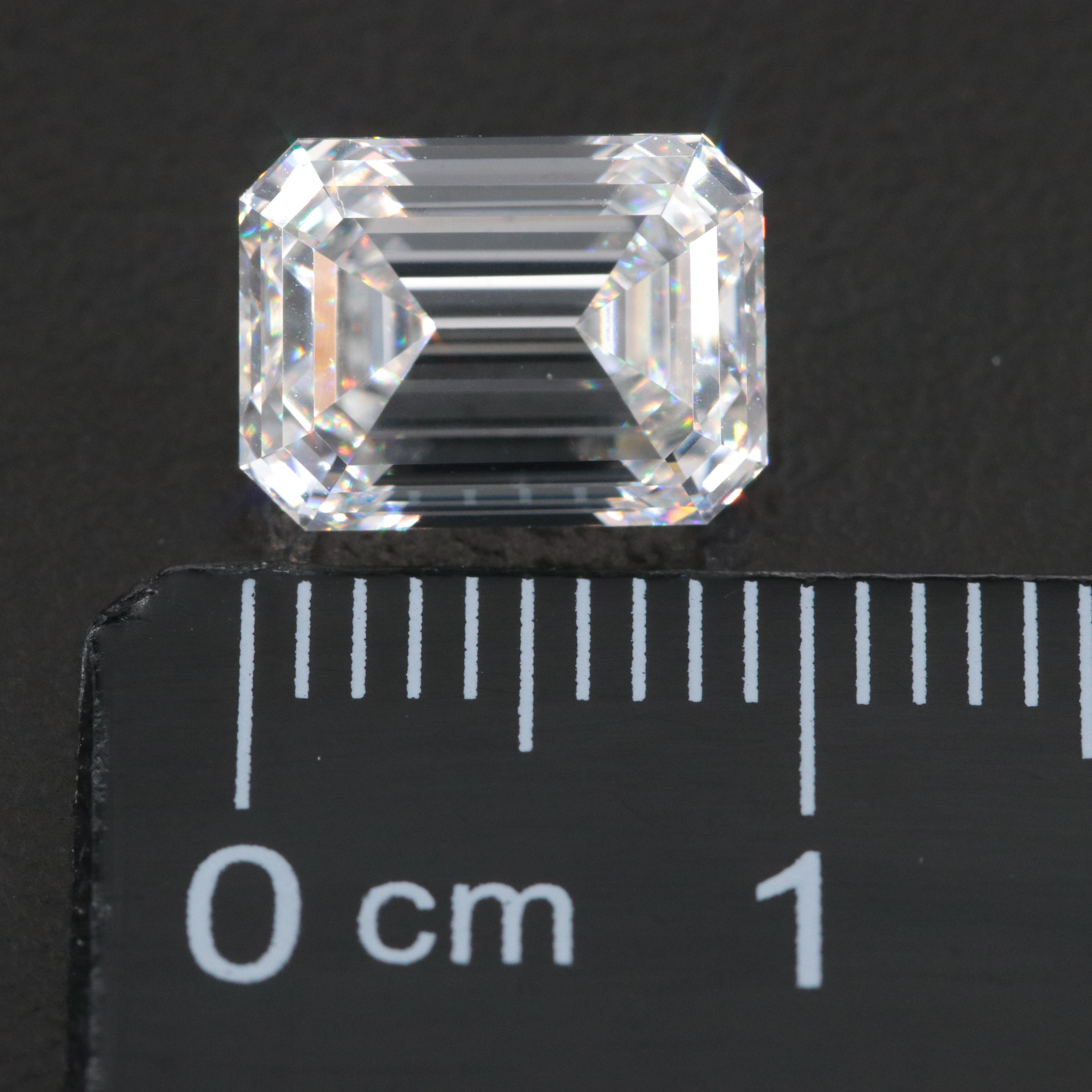 Loose 3.07 CT Lab Grown Diamond with IGI Report