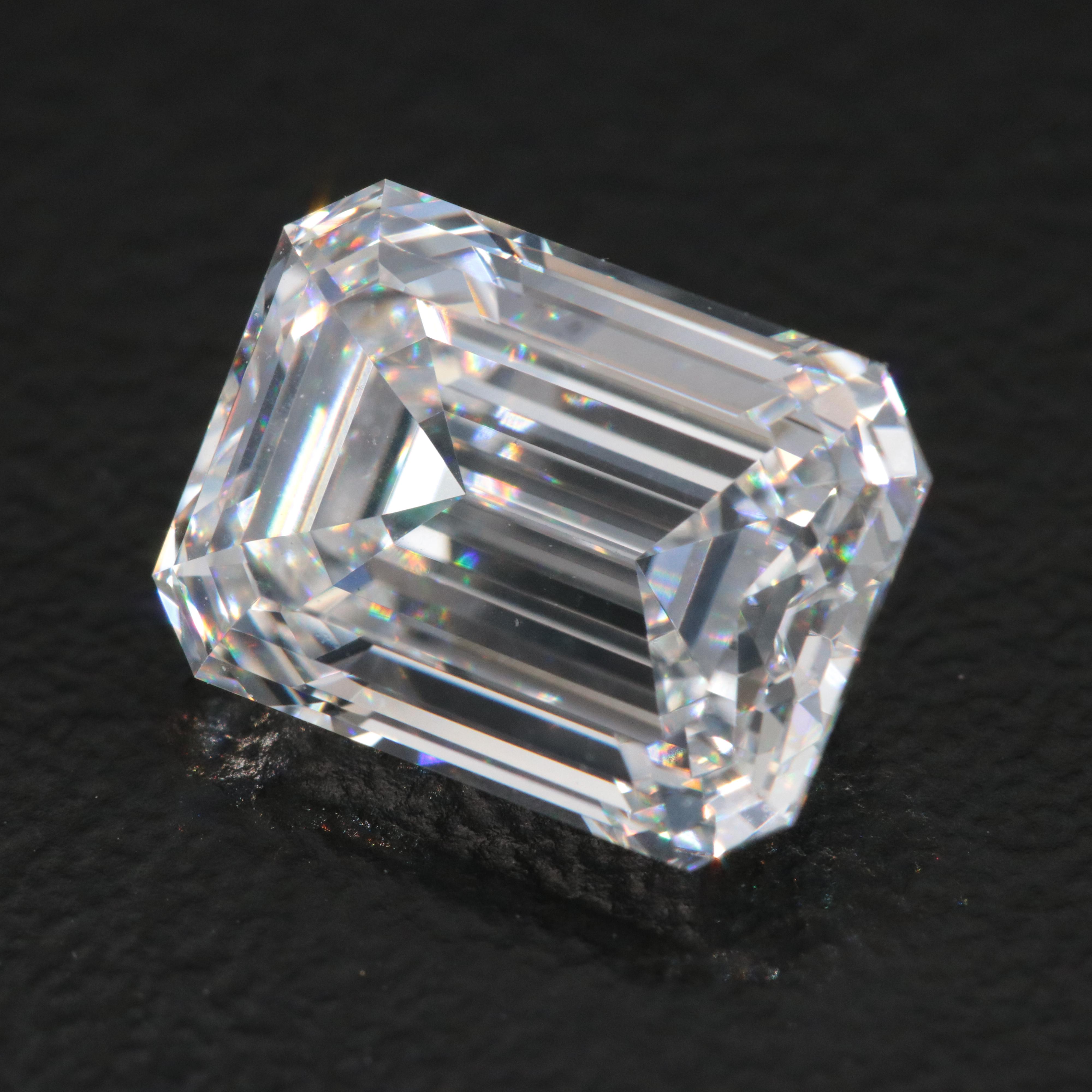 Loose 3.07 CT Lab Grown Diamond with IGI Report