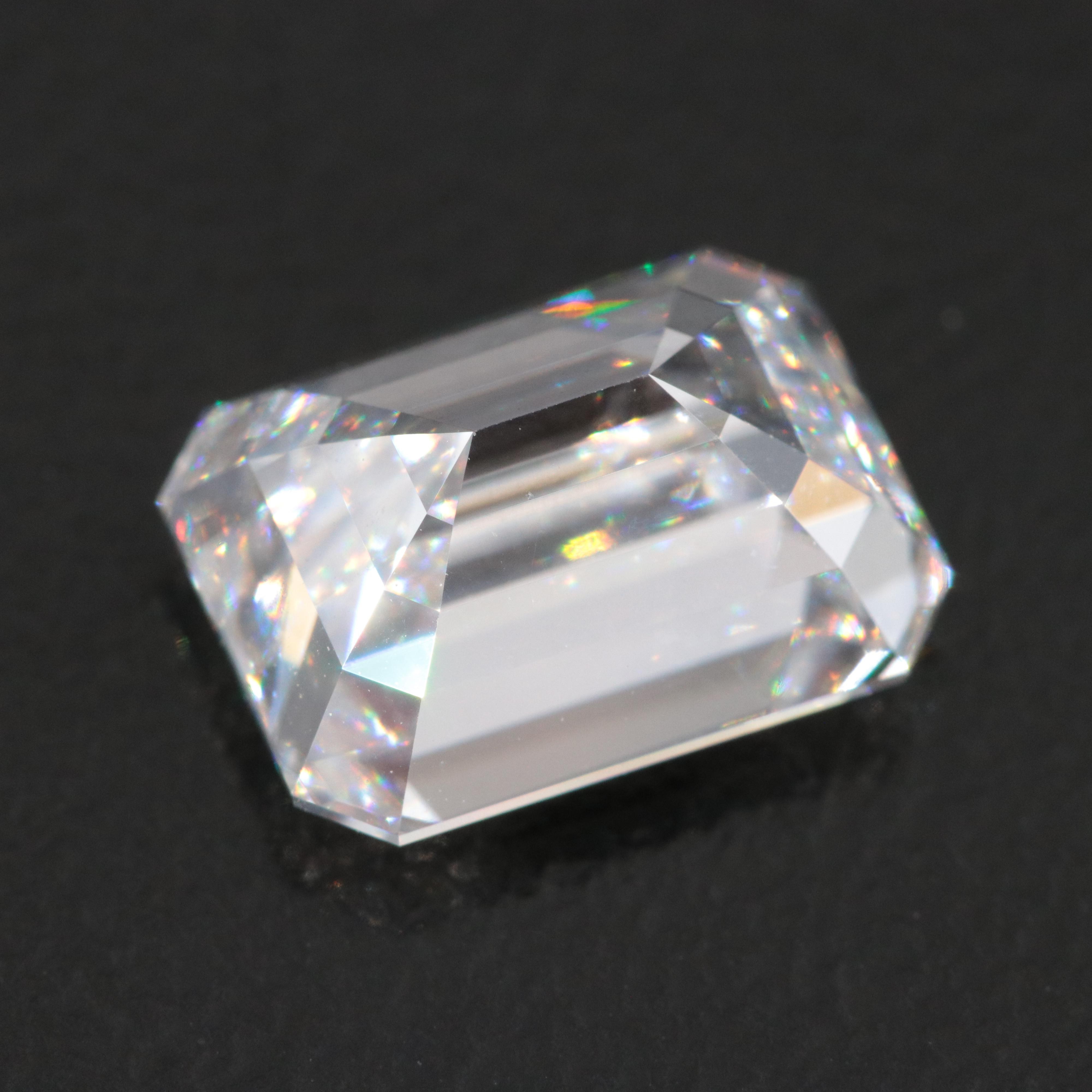Loose 3.07 CT Lab Grown Diamond with IGI Report
