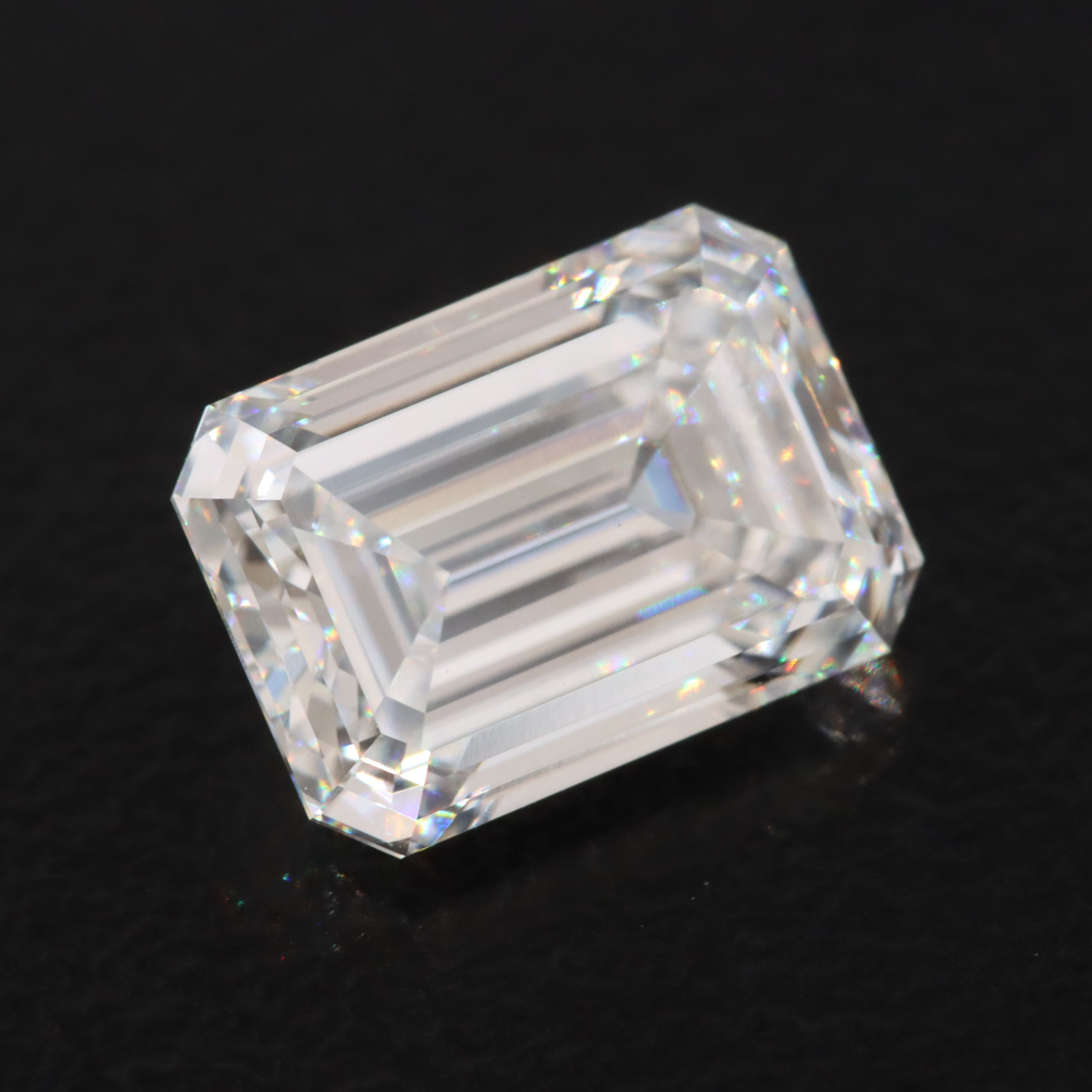 Loose 2.40 CT Lab Grown Diamond with IGI Report