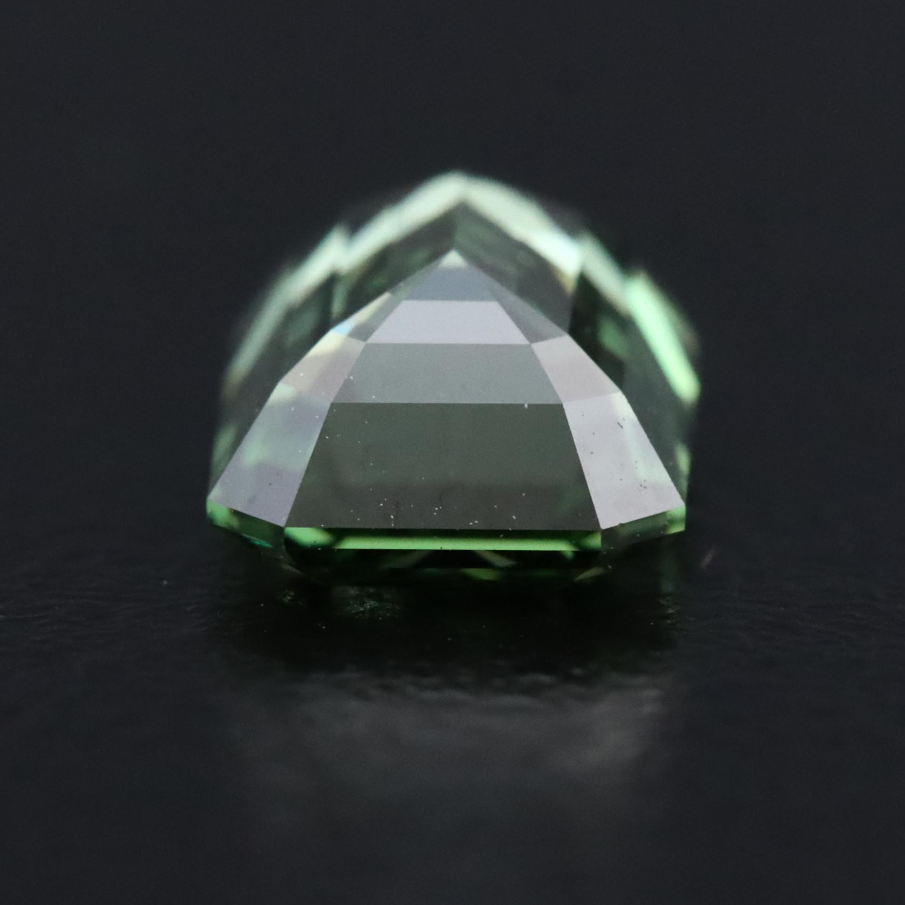 Loose 2.01 CT Lab Grown Fancy Green Diamond with IGI Report