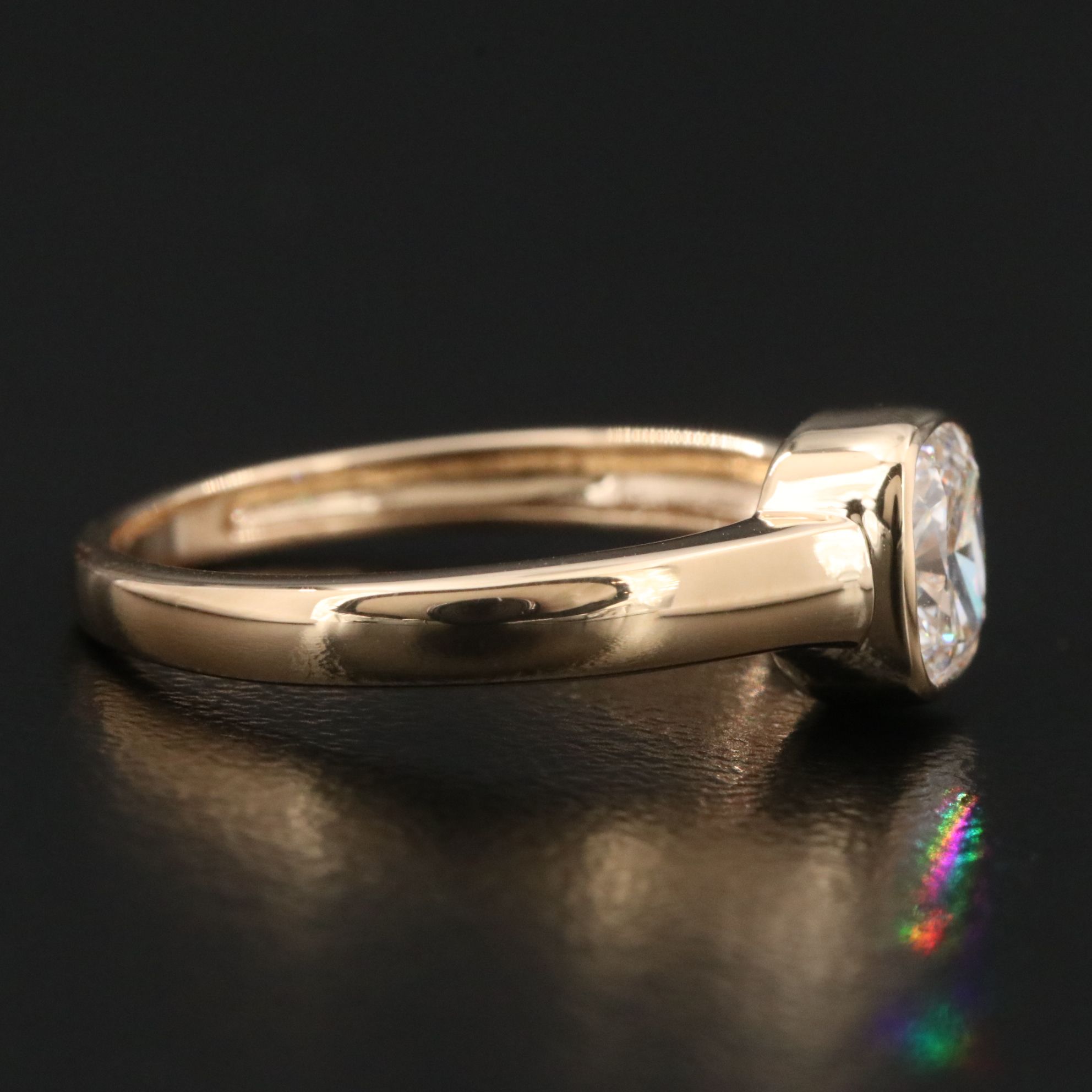 18K 0.94 CT Diamond Solitaire Ring with GIA Report