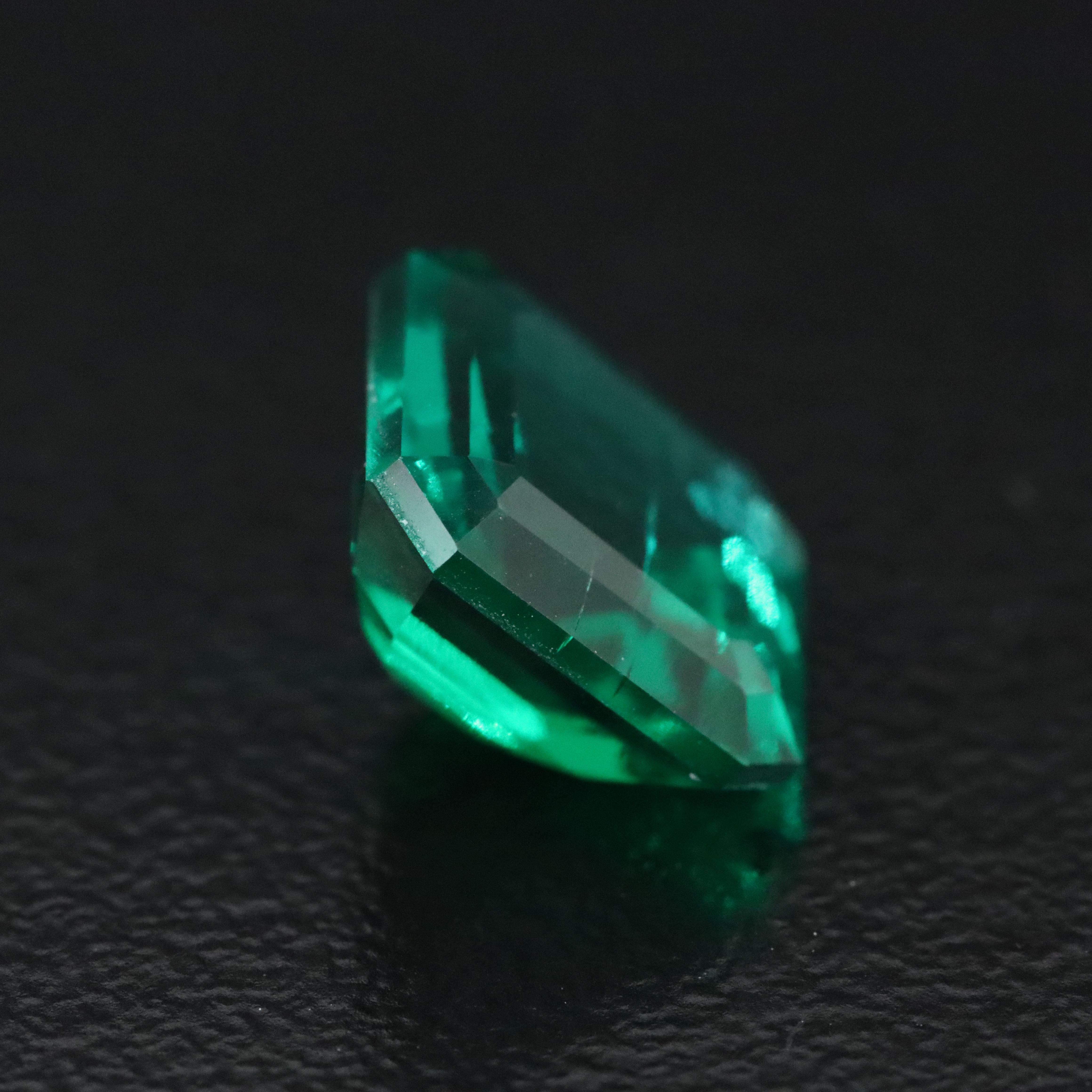 Loose 3.18 CT Lab Grown Emerald