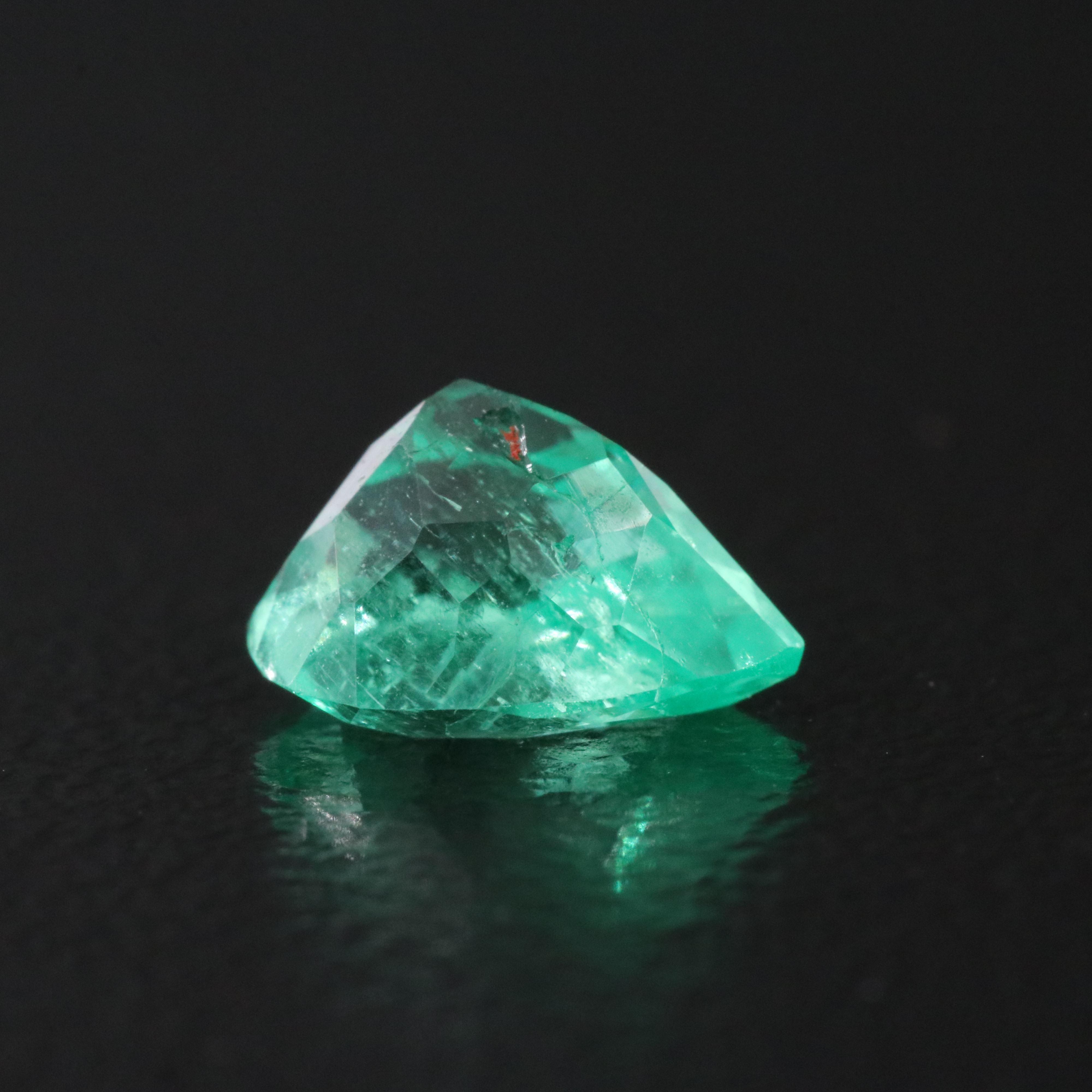 Loose 1.07 CT Emerald
