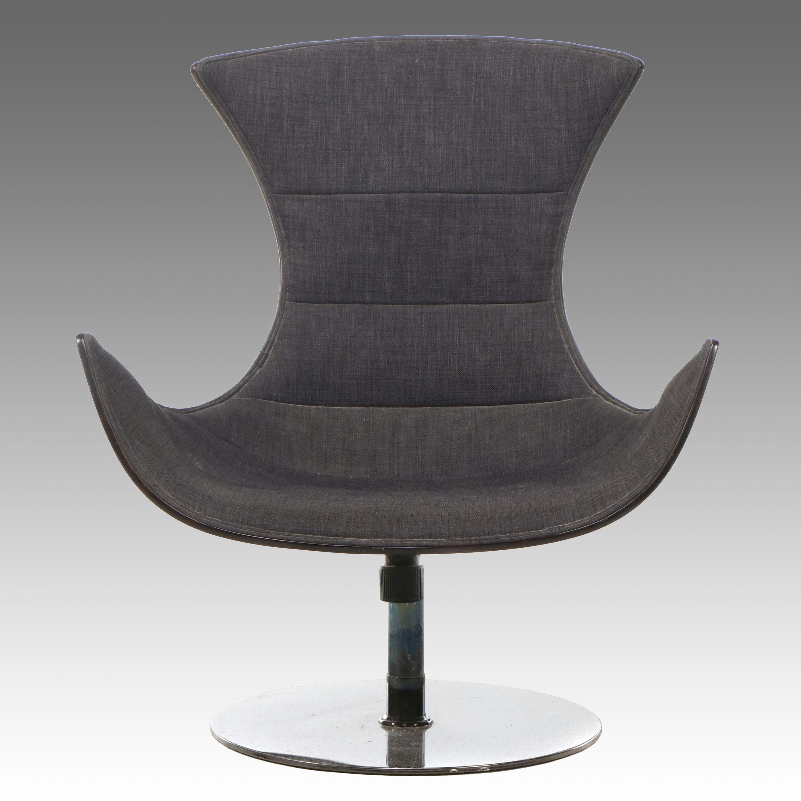 Modern Swivel Lounge Chair on Pedestal Base
