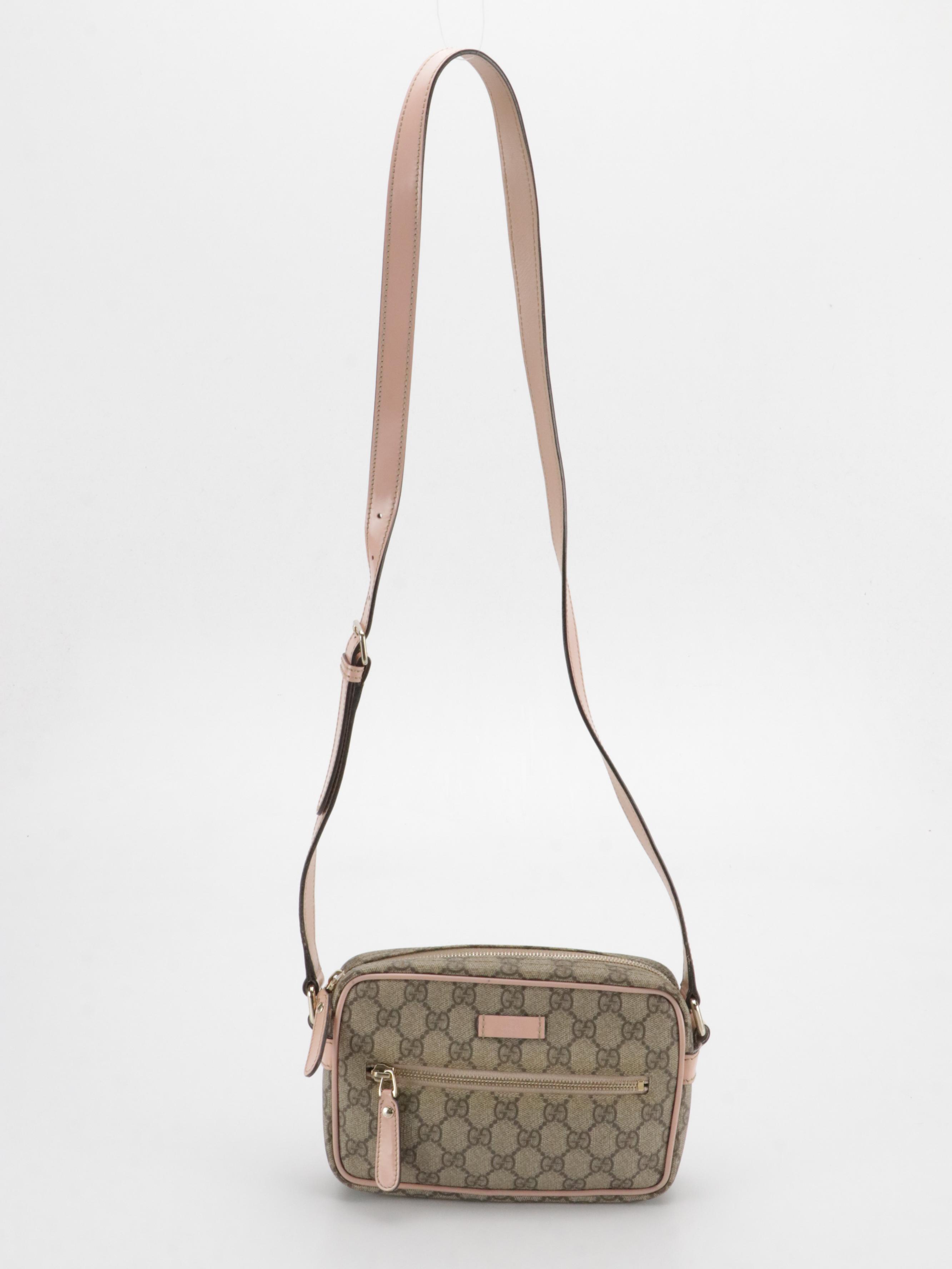 Gucci Front Zip Camera Bag GG Supreme Canvas and Light Pink Leather