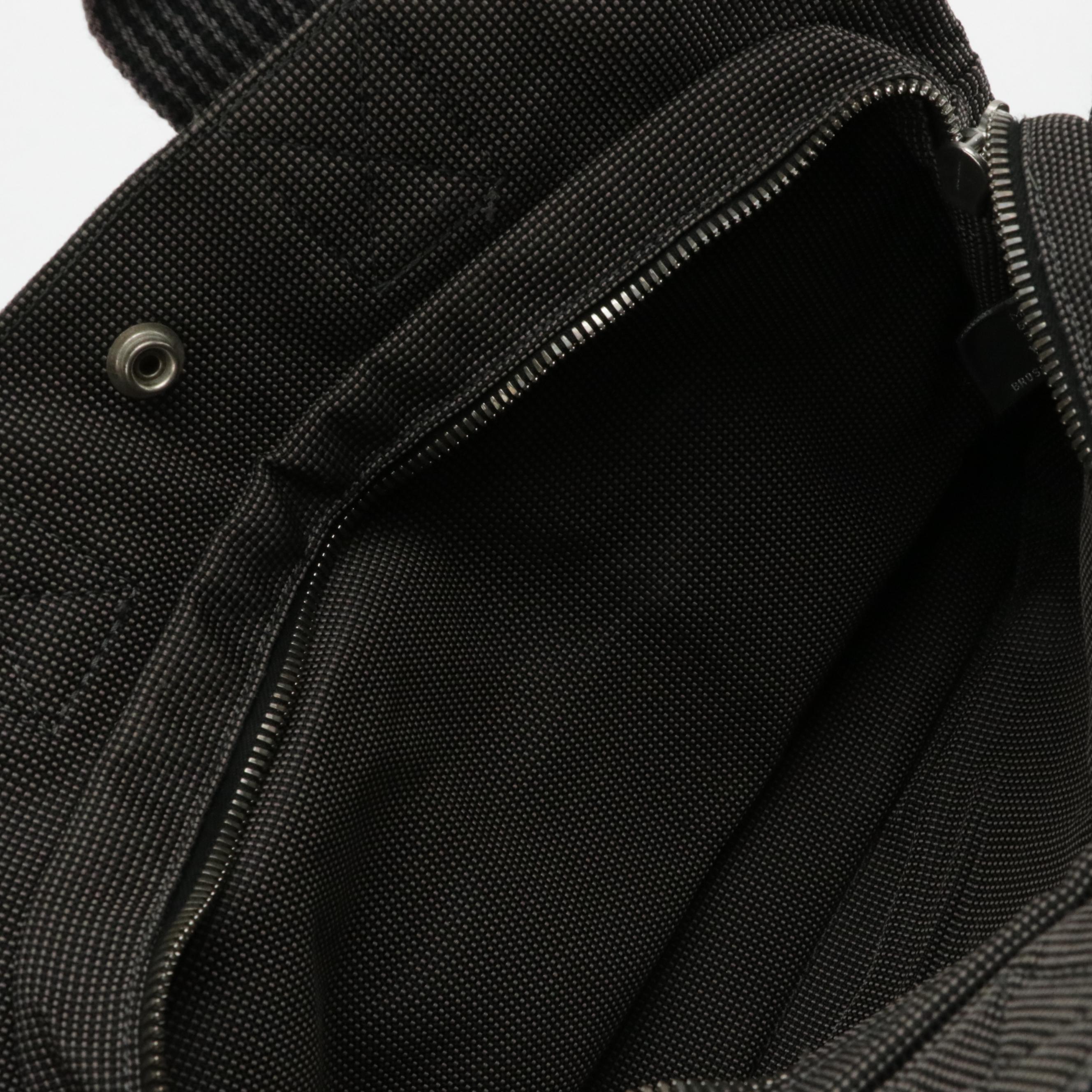 Hermès Toile Canvas Herline Tote PM in Grey/Black