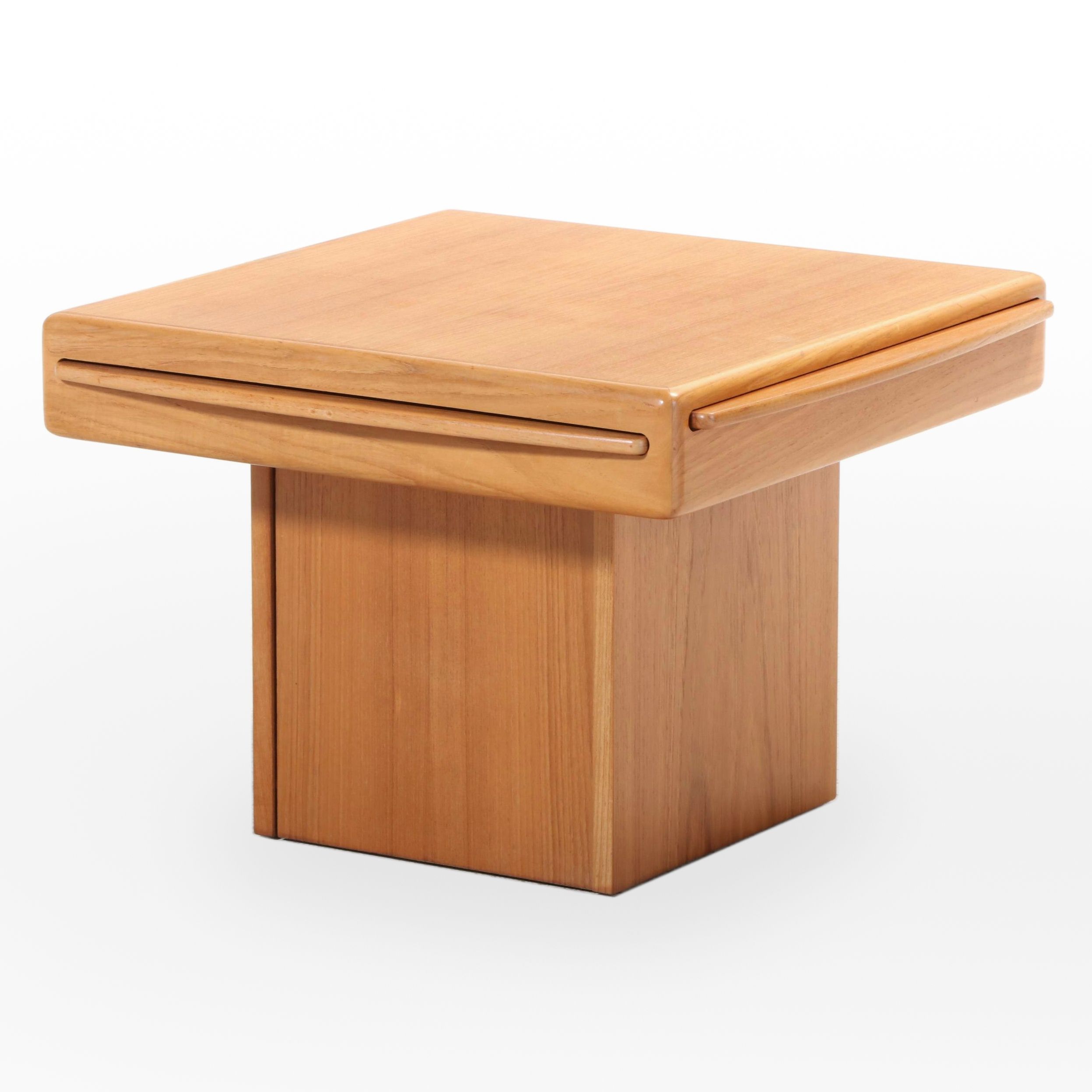 Beni Møbler Danish Modern Teak Side Table with Slides, Circa 1960