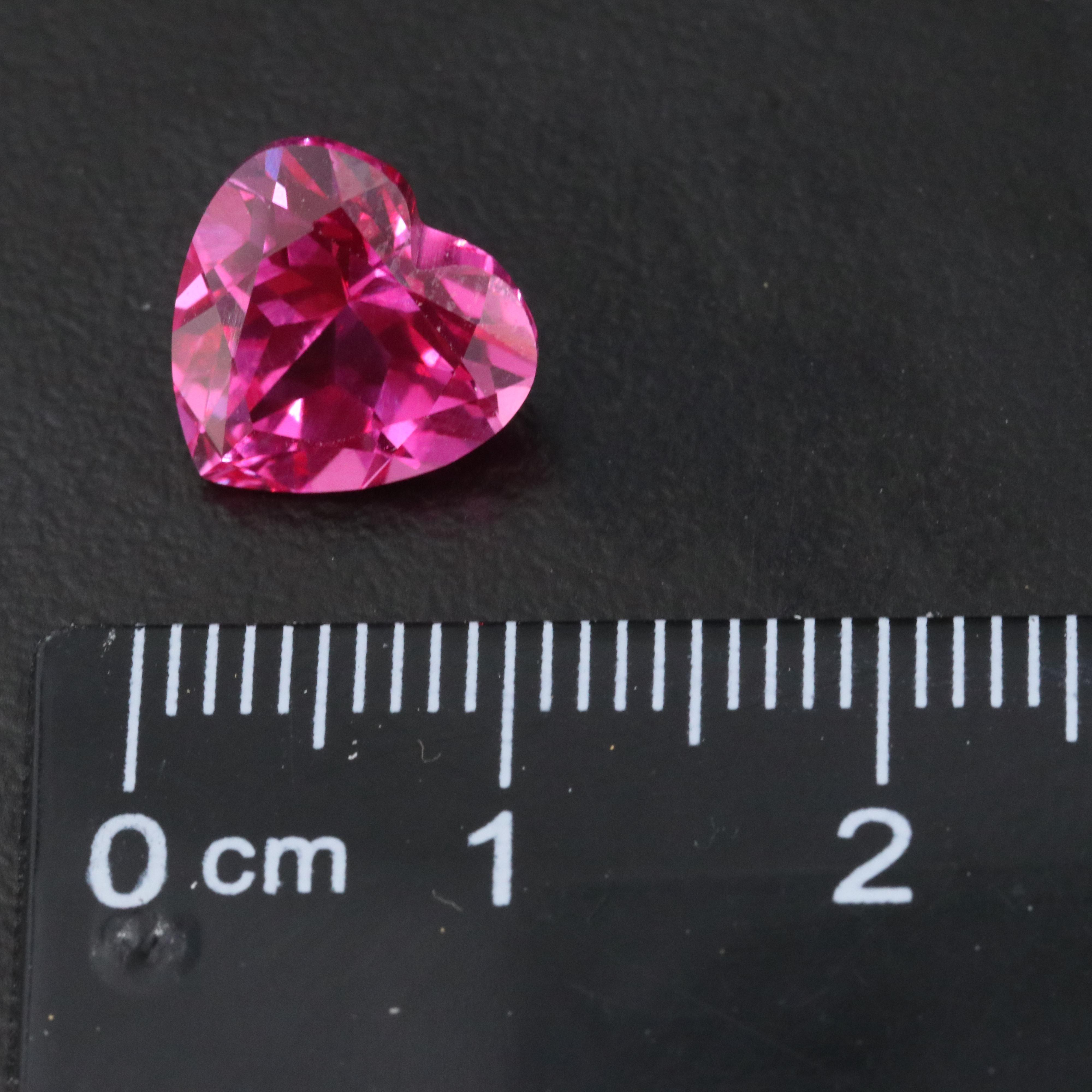 Loose 4.75 CT Lab Grown Sapphire