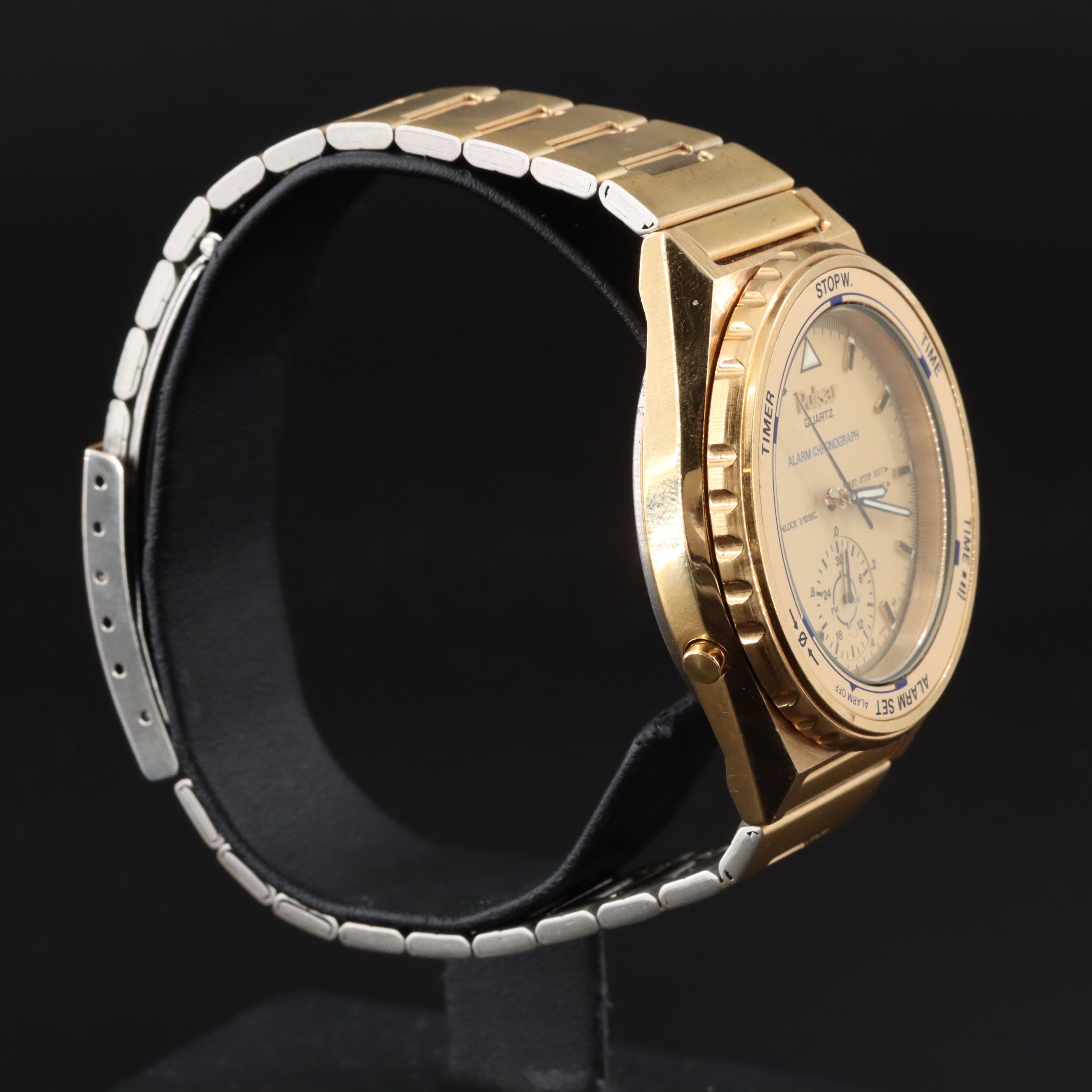 Pulsar Alarm Chronograph Quartz Watch 655890