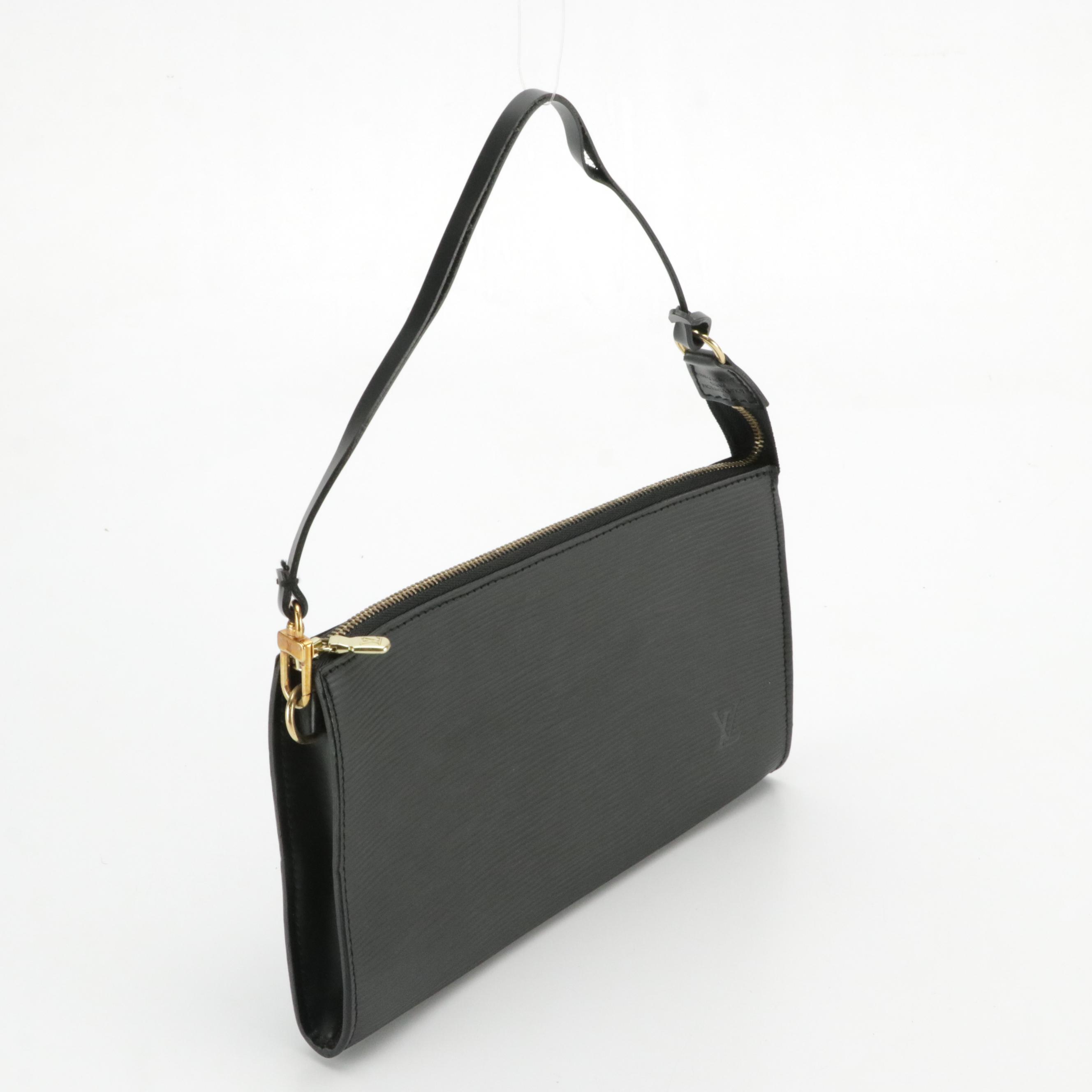 Louis Vuitton Pochette Accessoires Bag in Black Epi Leather