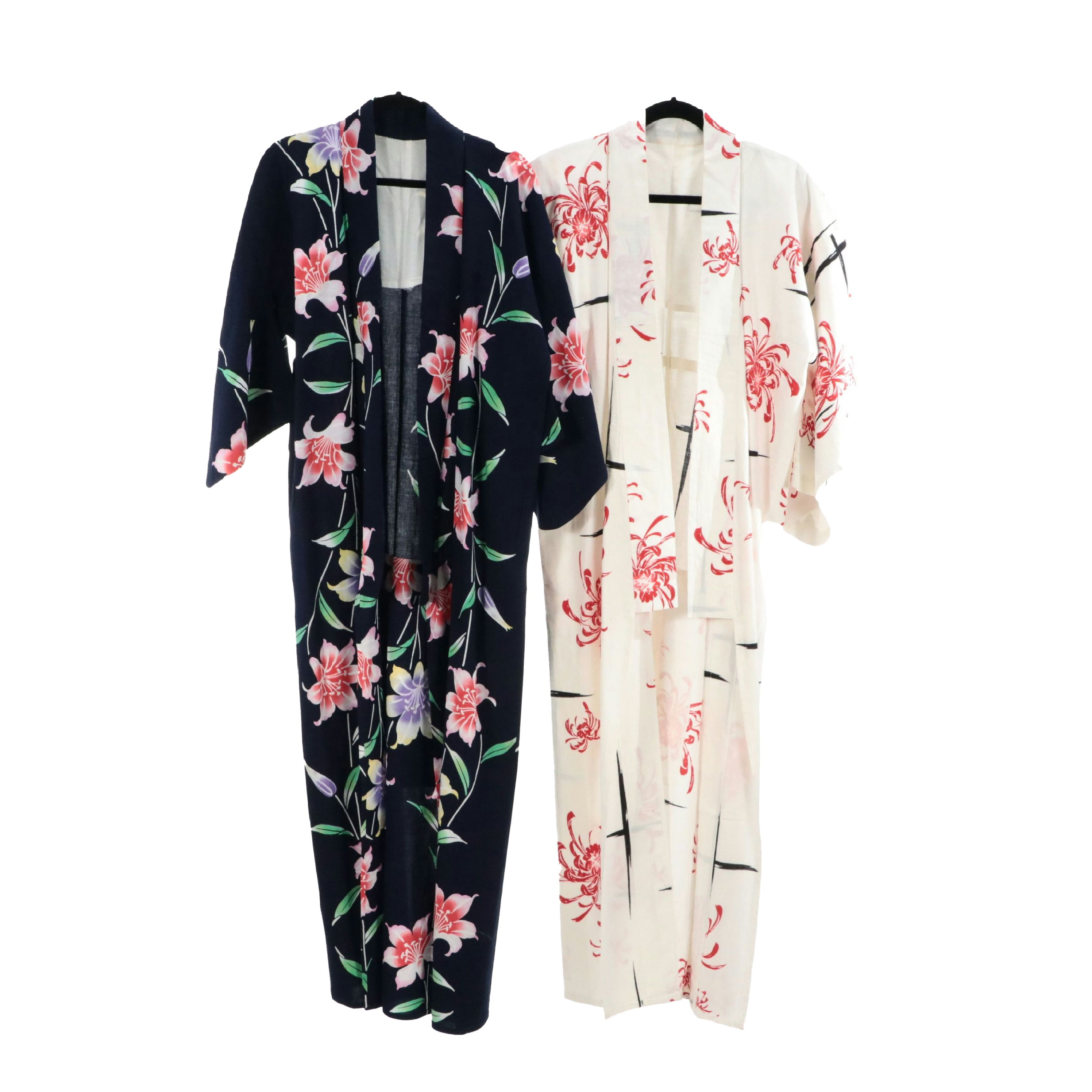 Japanese Yukata Kimonos in White Kiku Printed and Dark Blue Yuri Printed Cotton