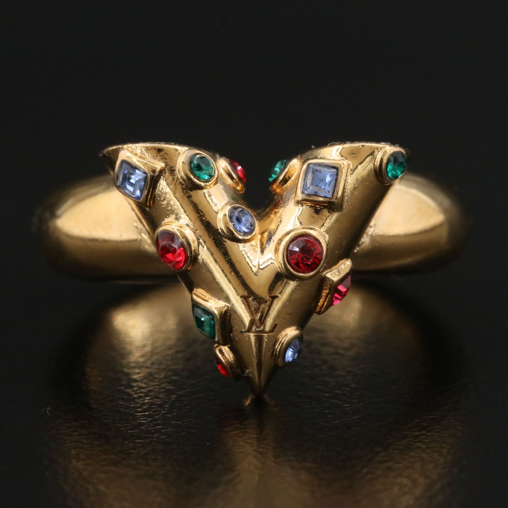 Louis Vuitton Jewel Tone Glass Crystal Essential V Ring