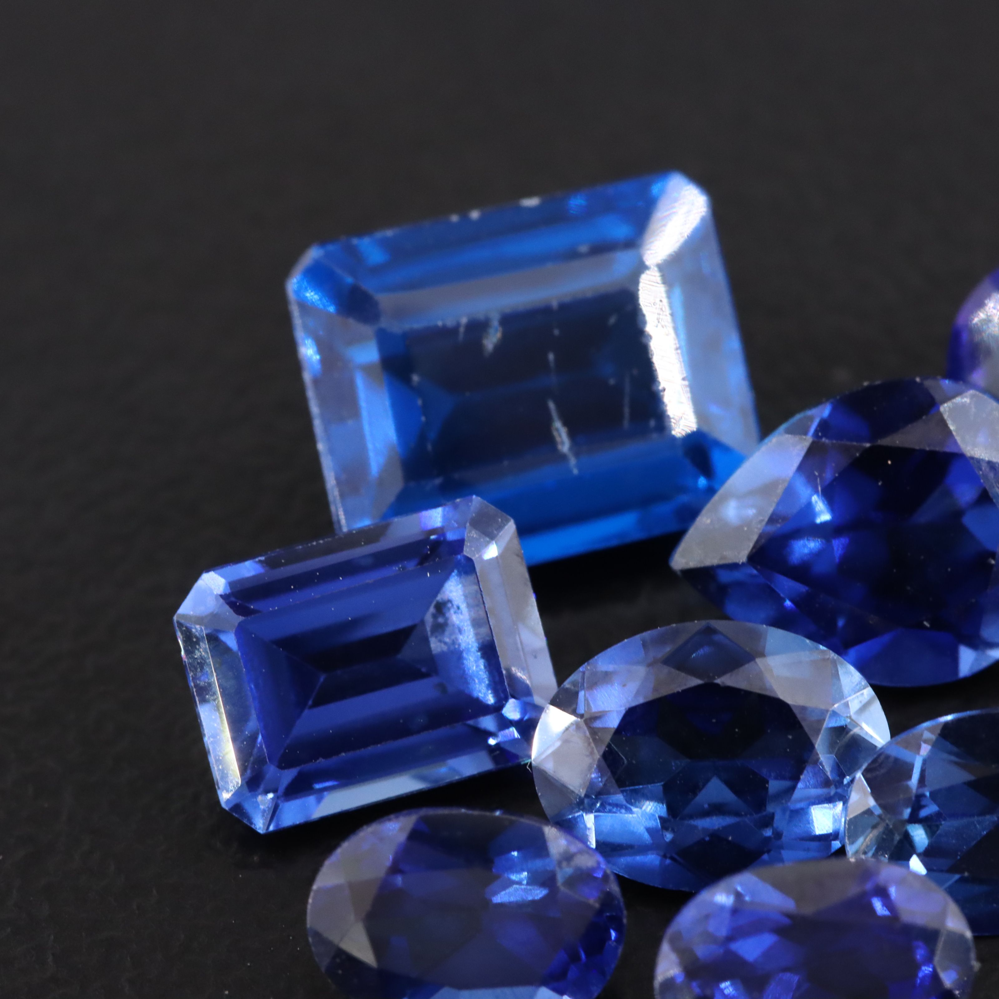 Loose 14.99 CTW Lab Grown Sapphires, Lab Grown Spinels and Glass
