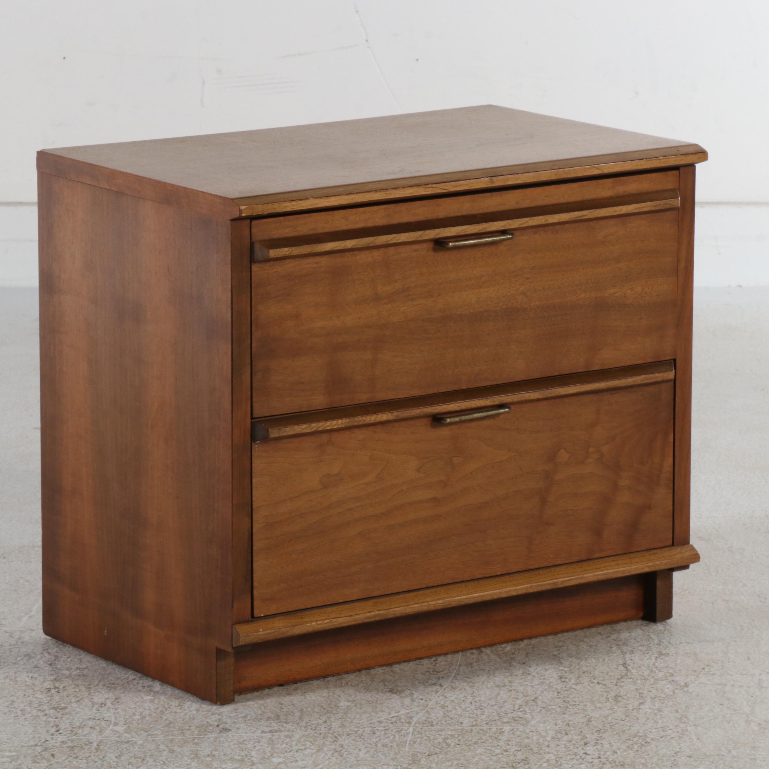 Lane Mid Century Modern Style Headbaord and Nightstand