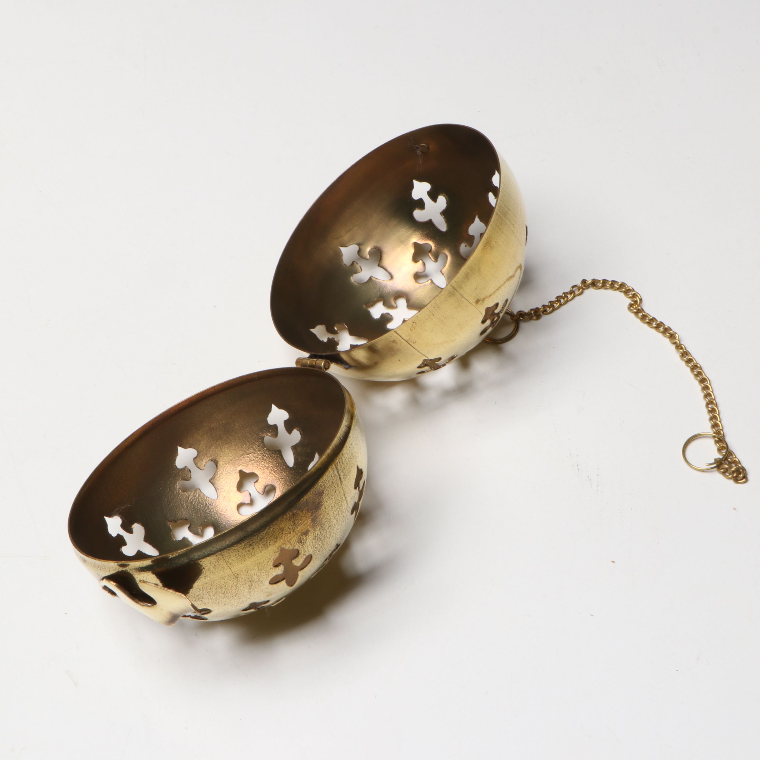 Gold Finished Metal Potpourri Balls