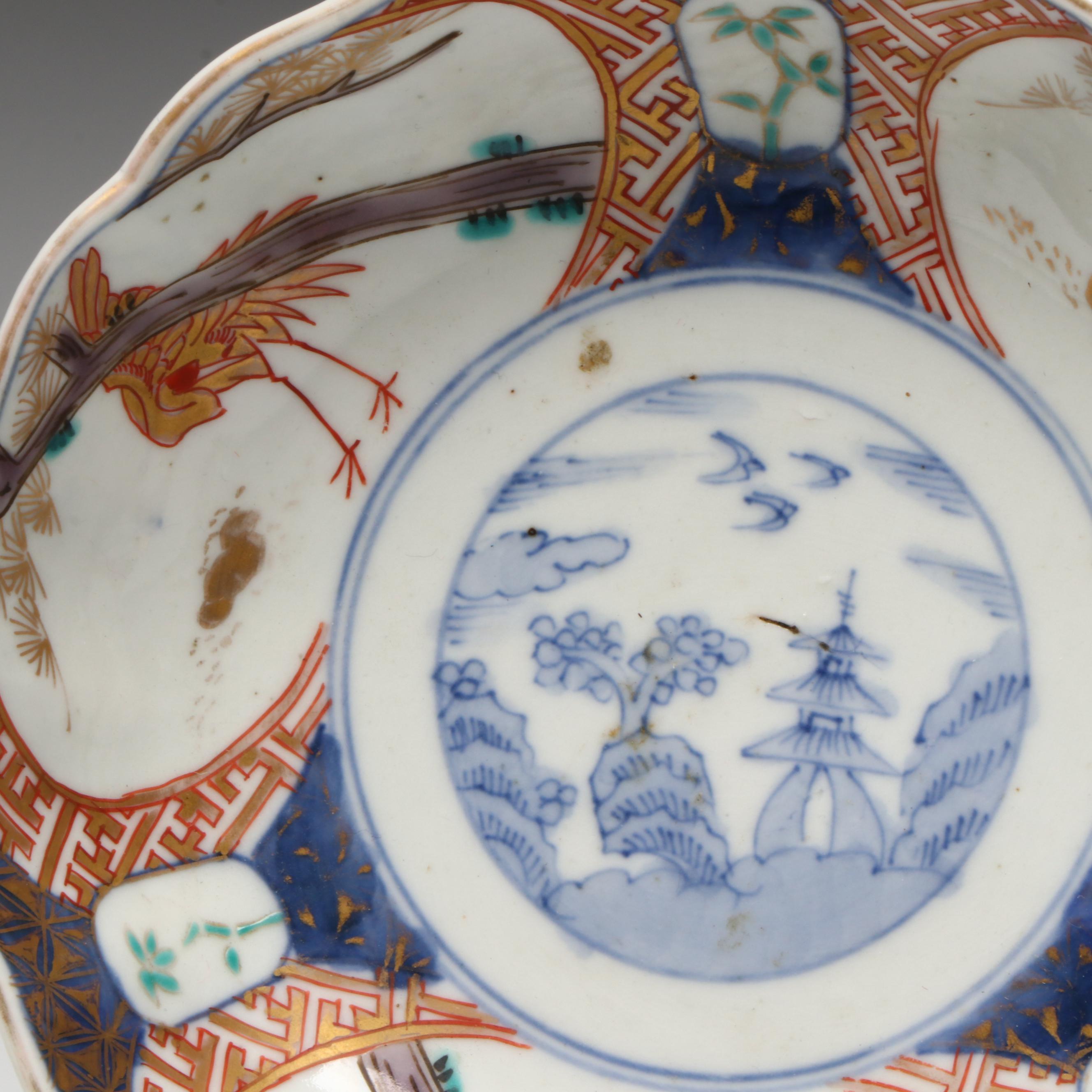 Antique Japanese Late Edo Period / Early Meiji Imari Porcelain Bowls
