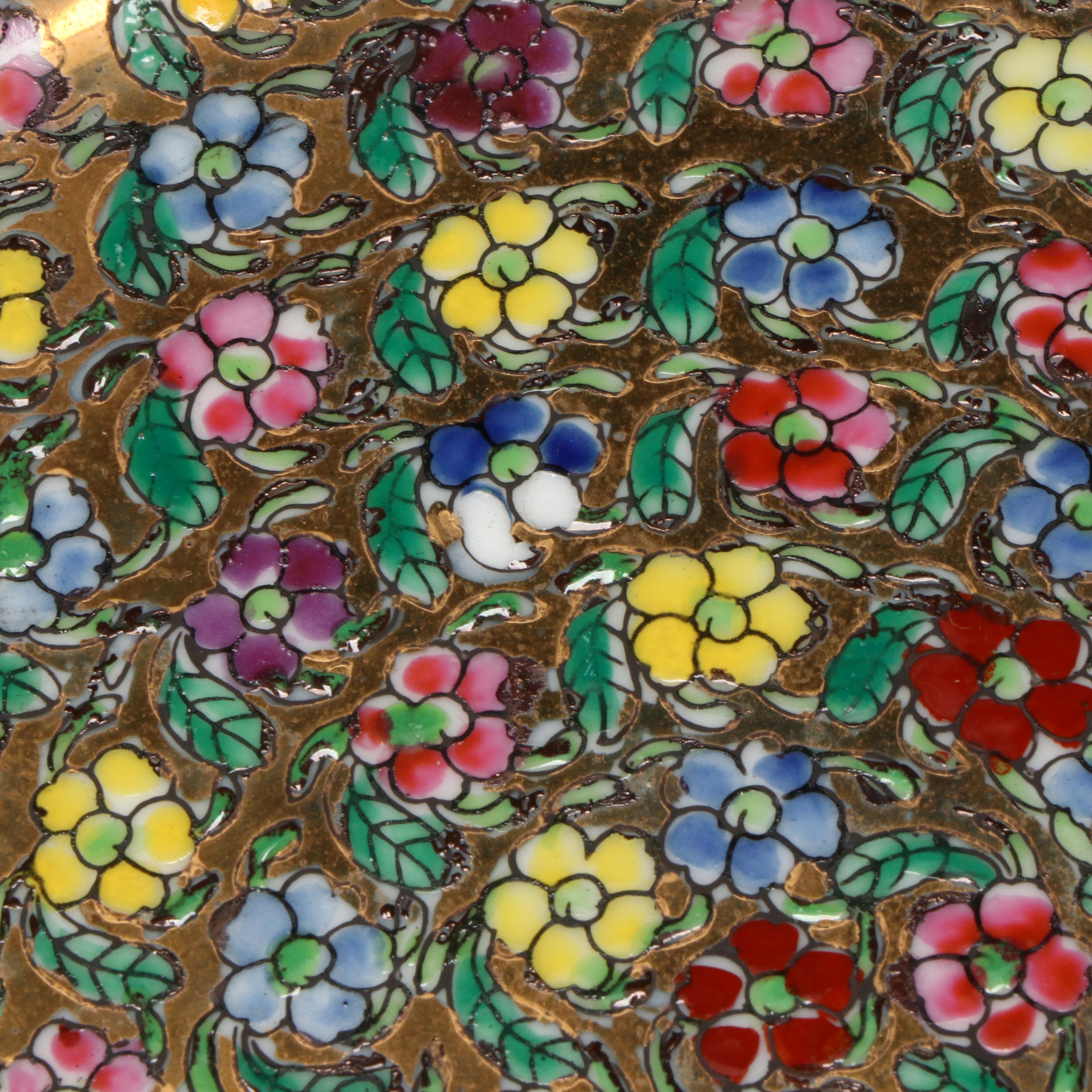 Antique Chinese Export Qing Dynasty Rose Medallion and Floral Porcelain Plates