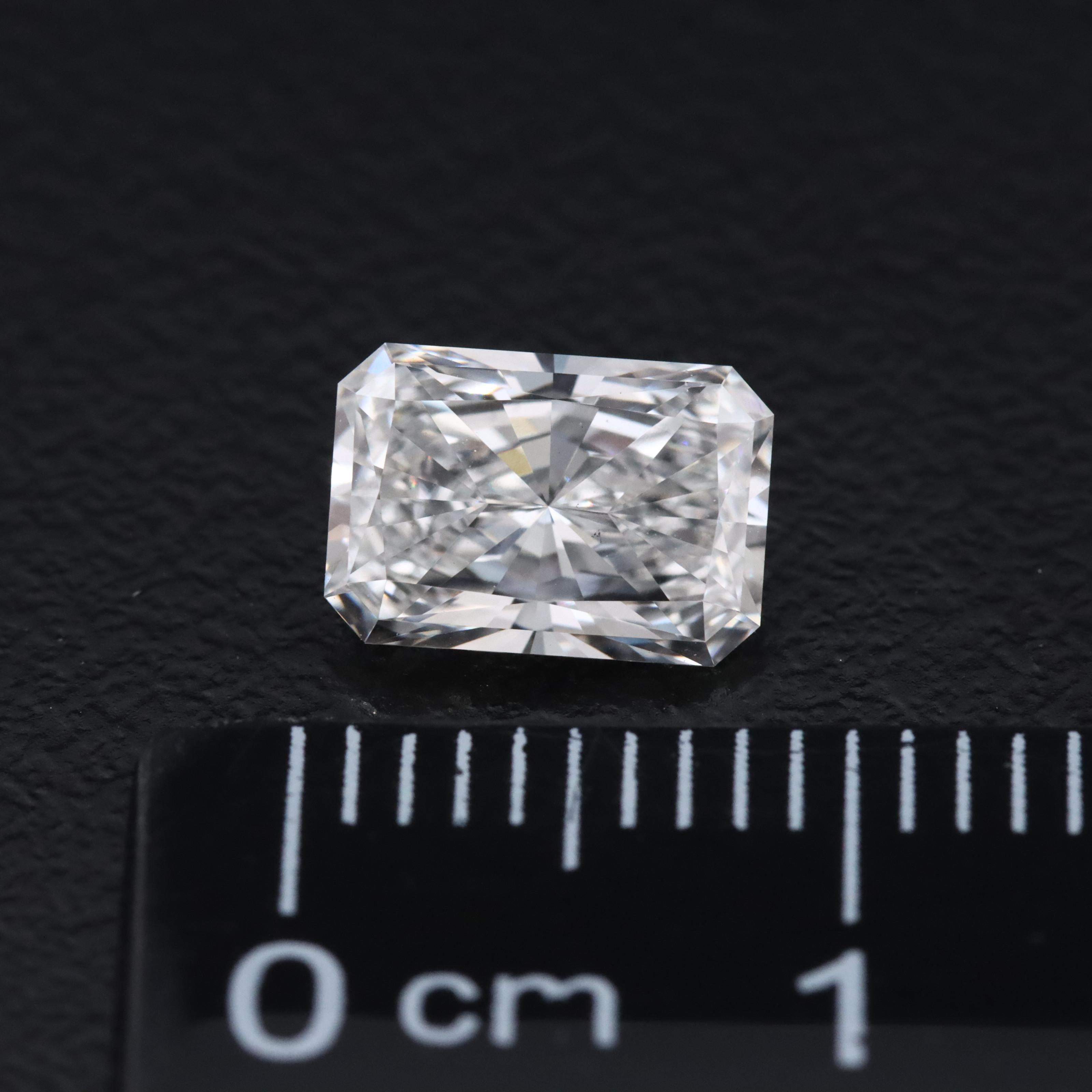 Loose 1.34 CT Lab Grown Diamond with IGI Report