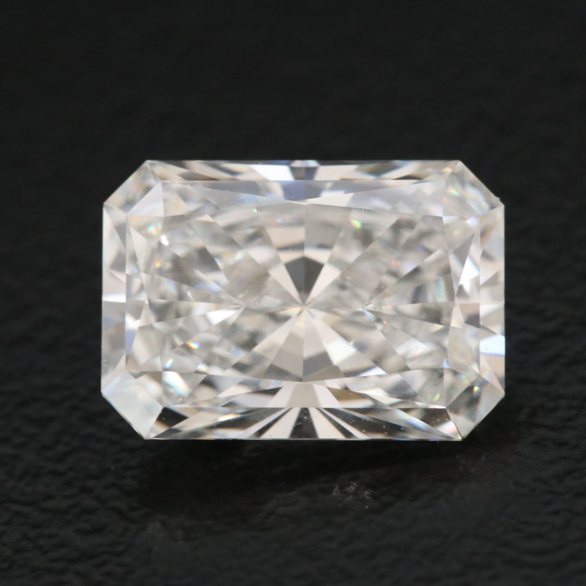 Loose 2.95 CT Lab Grown Diamond with IGI Report