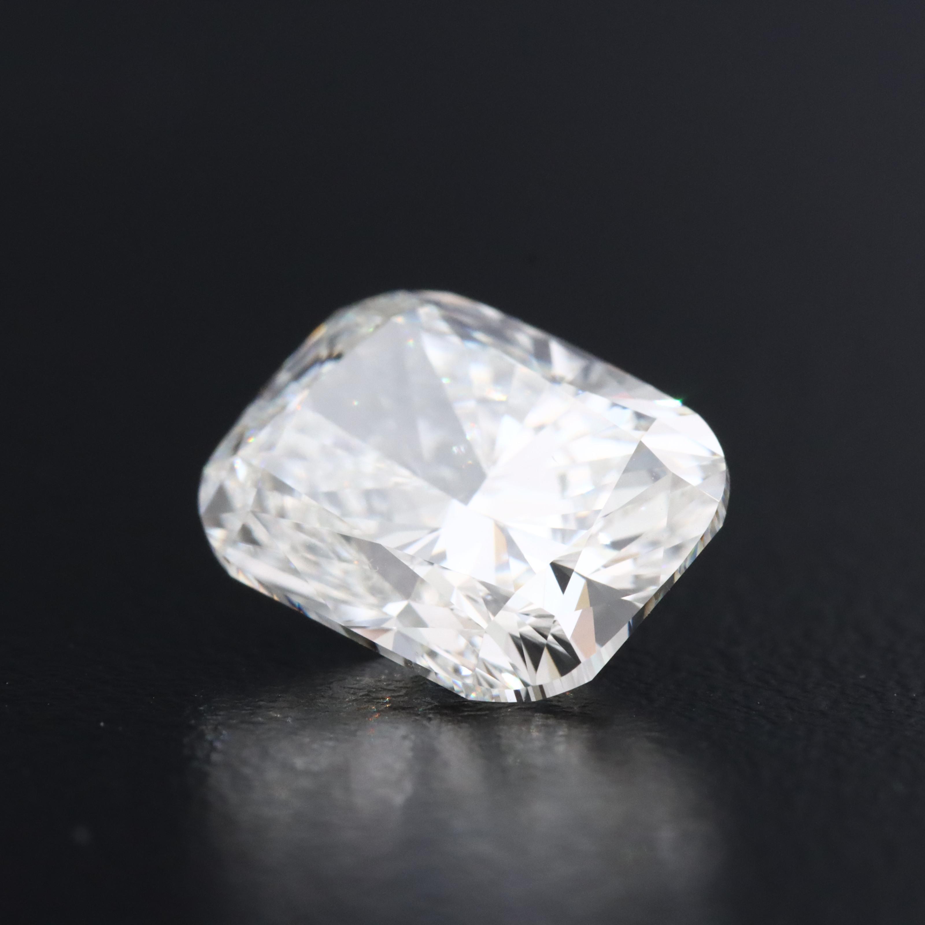 Loose 5.09 CT Lab Grown Diamond with IGI Report