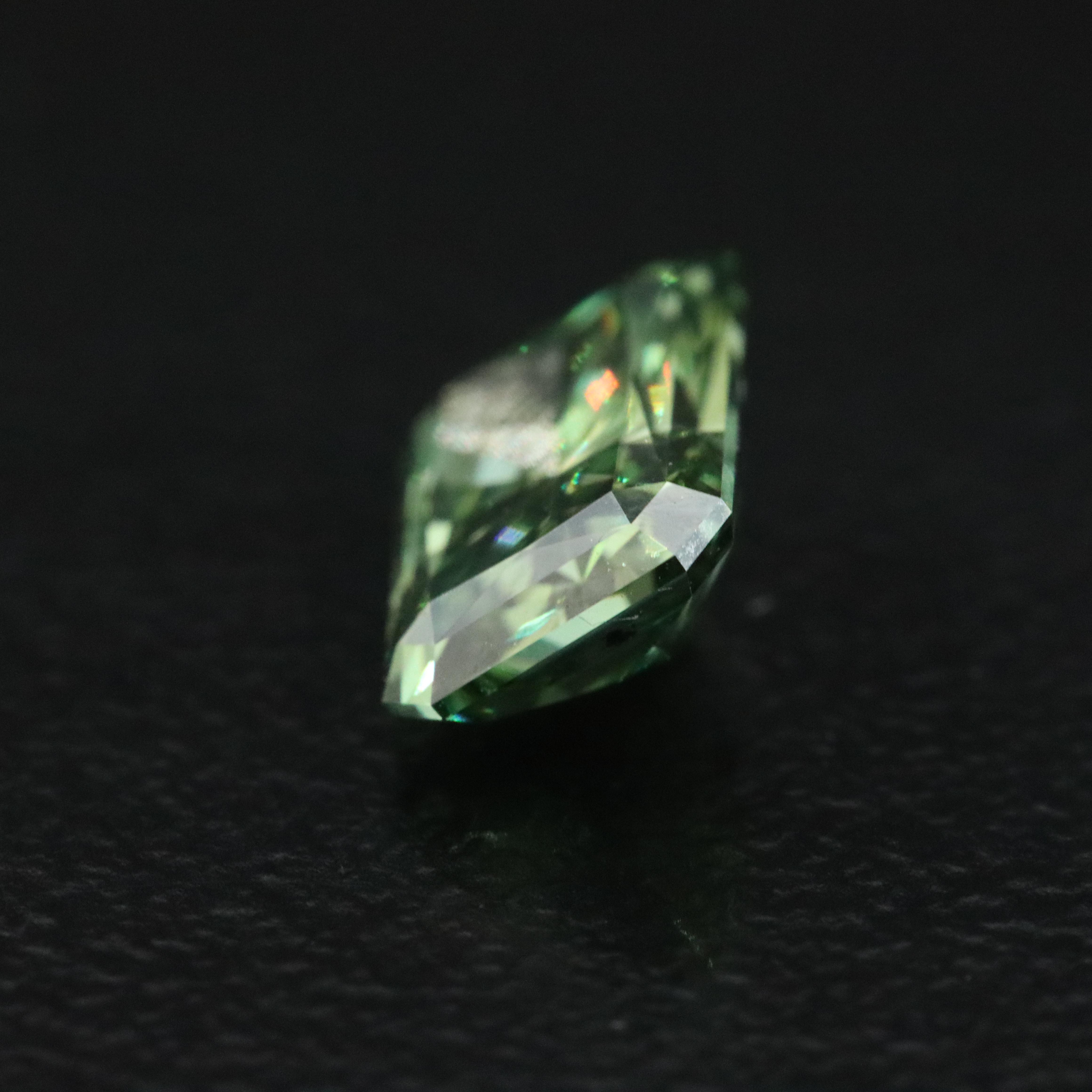 Loose 1.59 CT Lab Grown Fancy Green Diamond with IGI Report