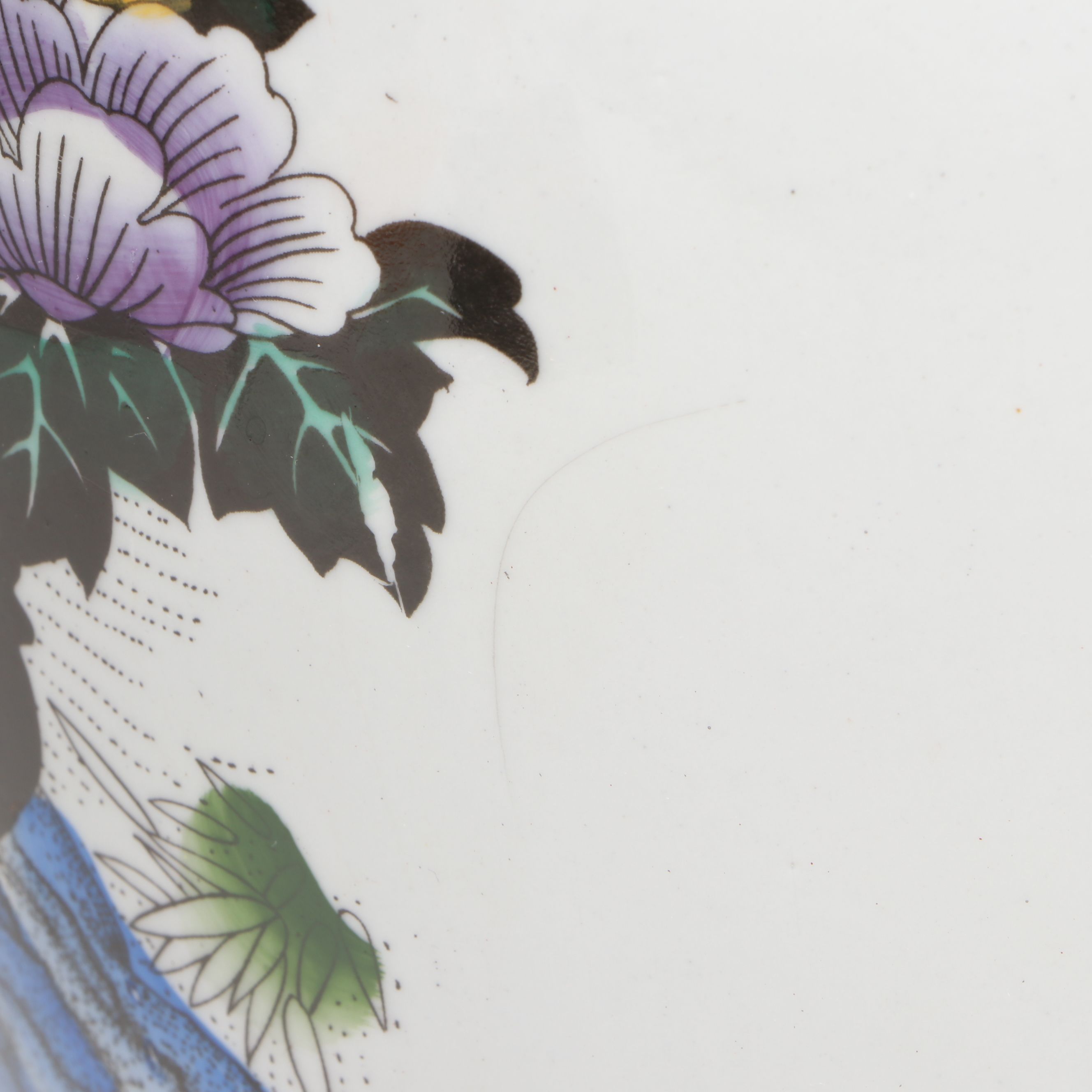 Chinese Porcelain Bird Floor Vase with Carved Wooden Stand